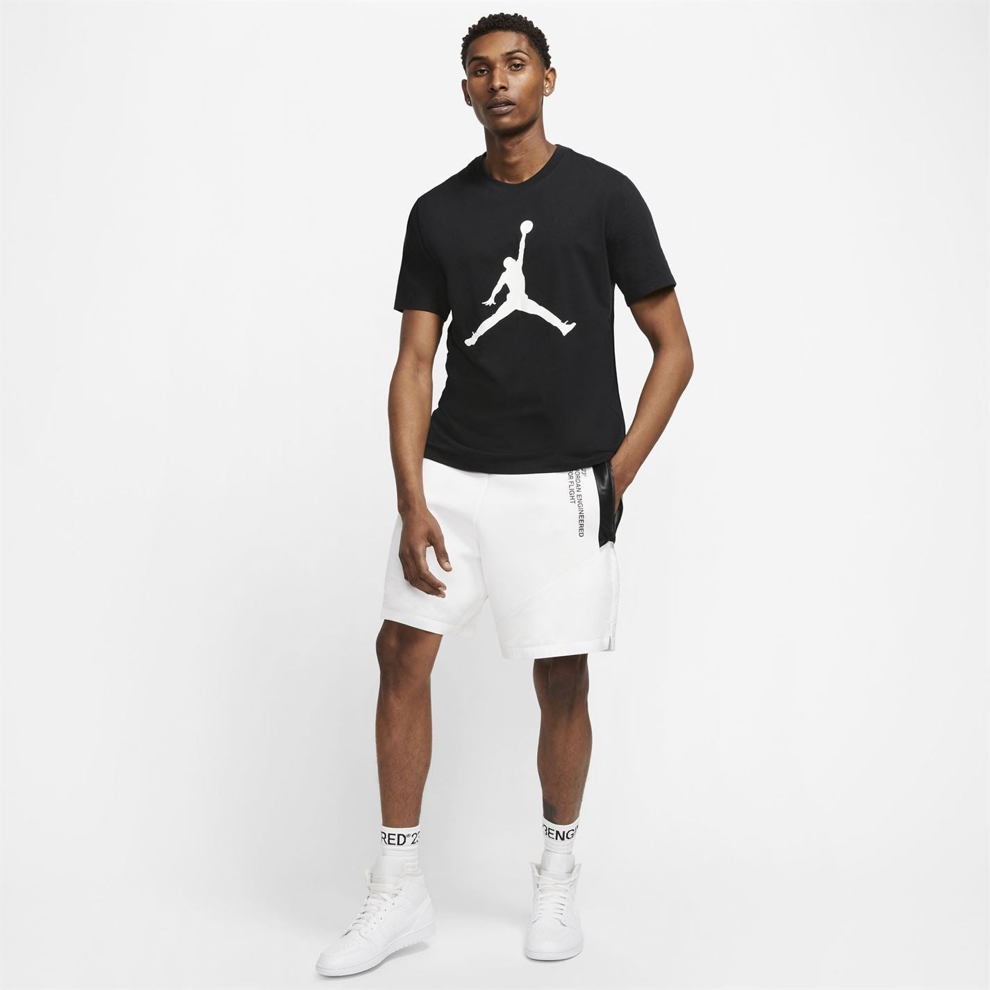 Air Jordan Mens Big Logo T-Shirt