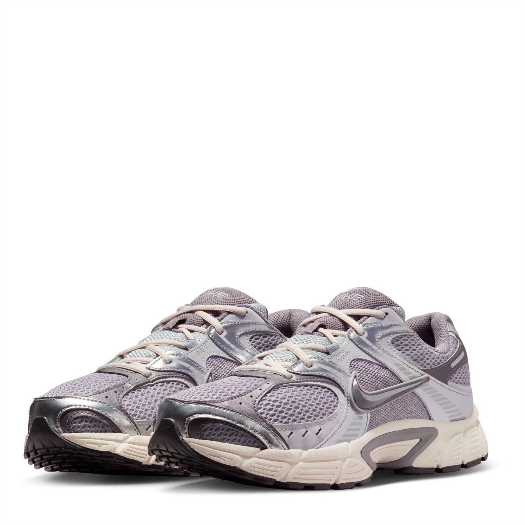 Nike Vomero 5 Running Flat Heel Trainers