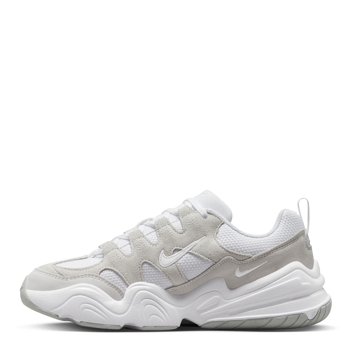 Nike Tech Hera Low Top Sneakers