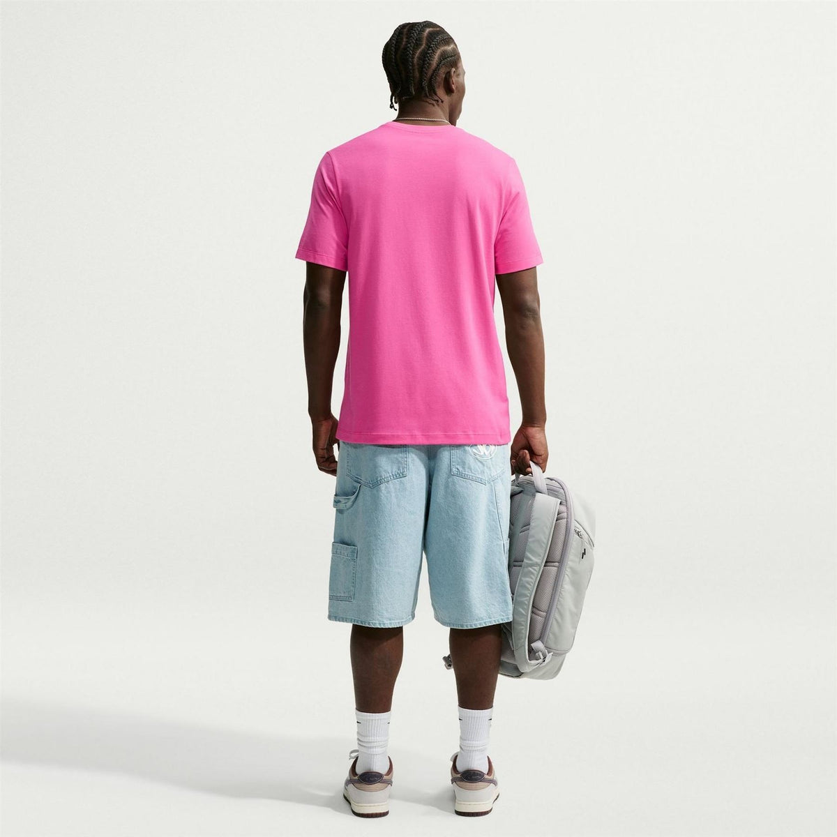 Nike Mens Sportswear Club T-Shirt