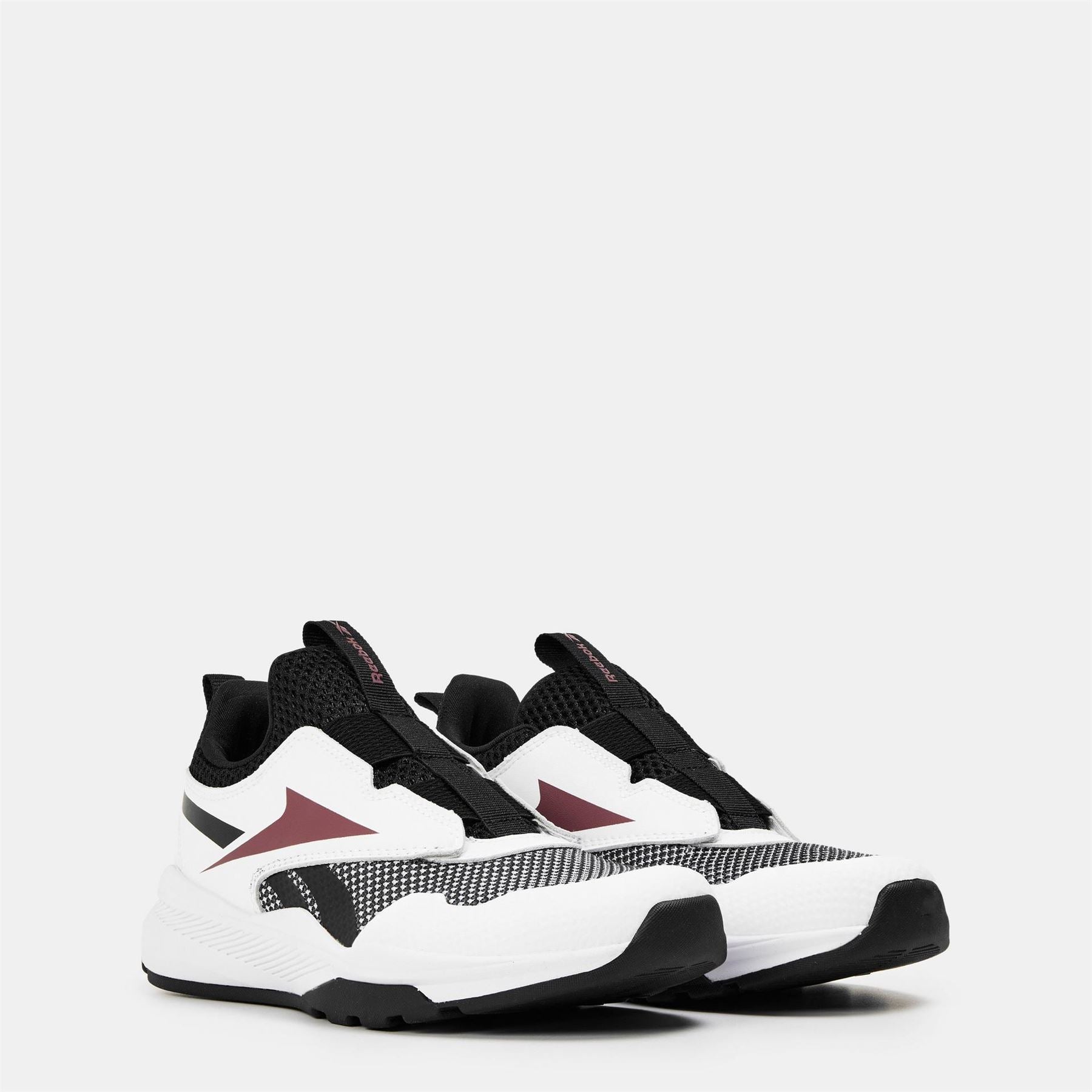Reebok XT Sprinter Round Toe Sneakers