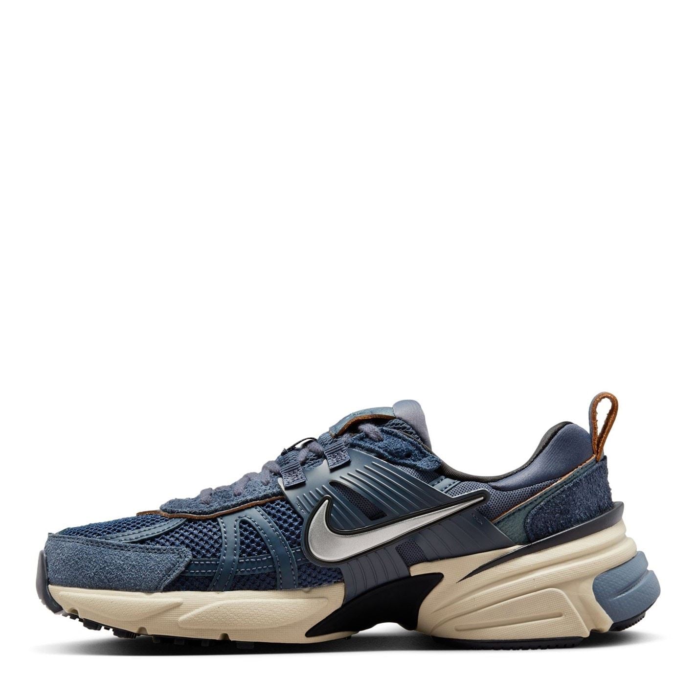 Nike V2K Lace-Up Low Top Sneakers
