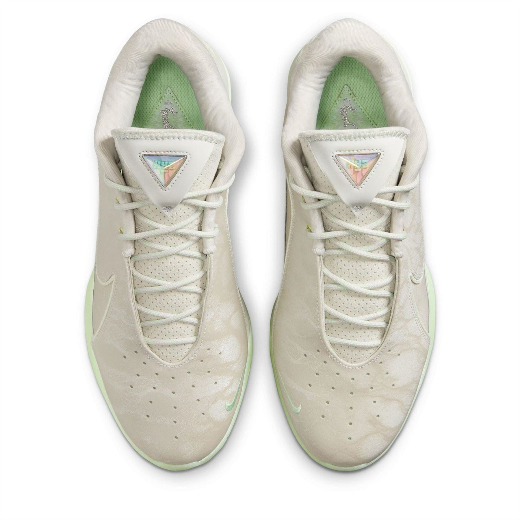 Nike Lebron XXII SN52 Graphic Print Low Top Sneakers