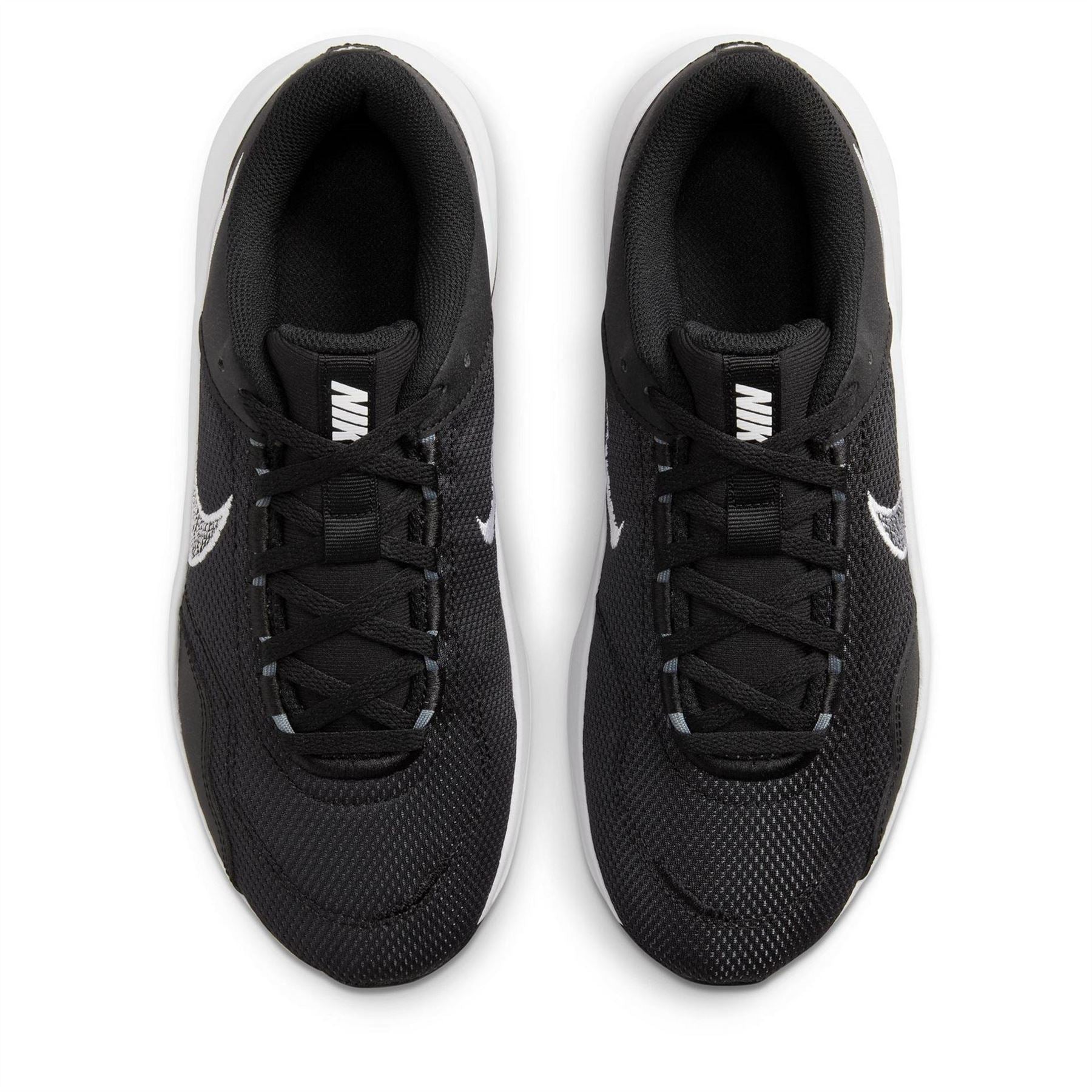 Nike Womens Essential 3 Training Shoes