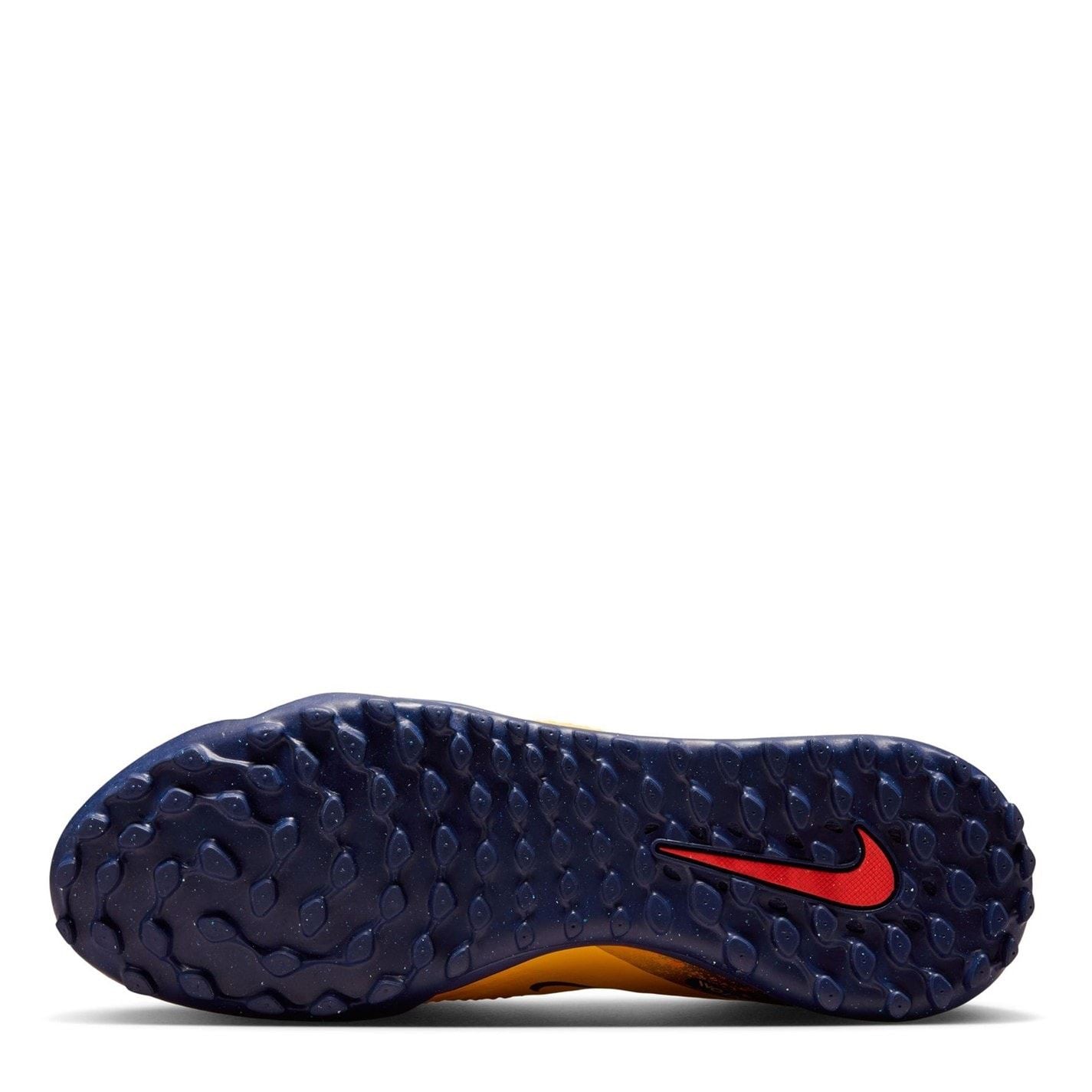 Nike Phantom 6 Low Academy Adults Astro Turf Football Boots