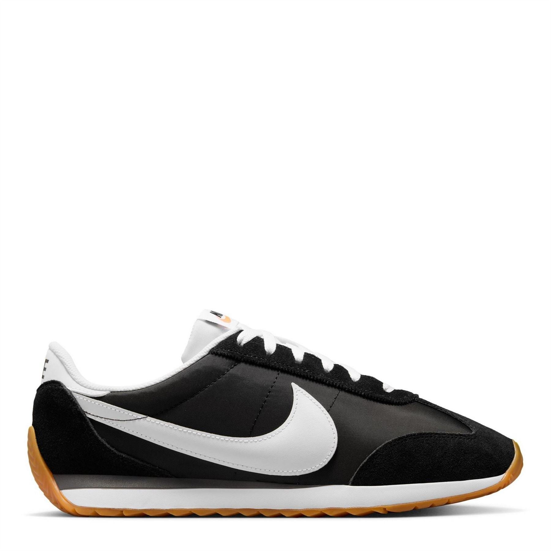 Nike Low Heel Round Toe Low Top Sneakers