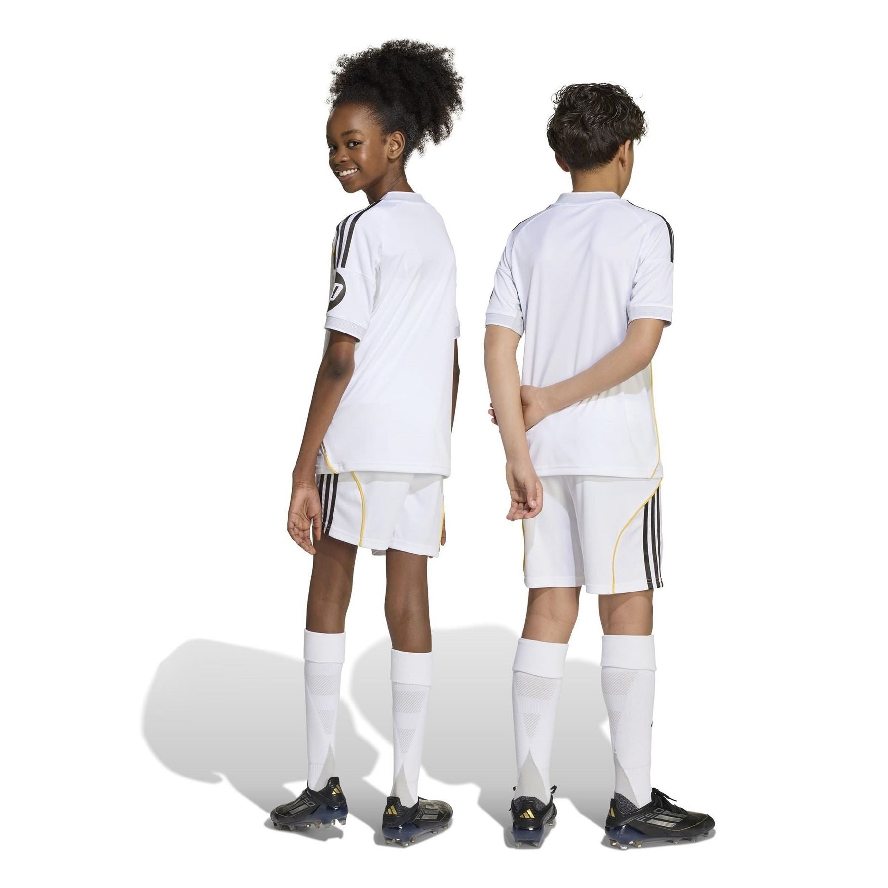 adidas Real Madrid Home Shorts 2025 2026 Juniors