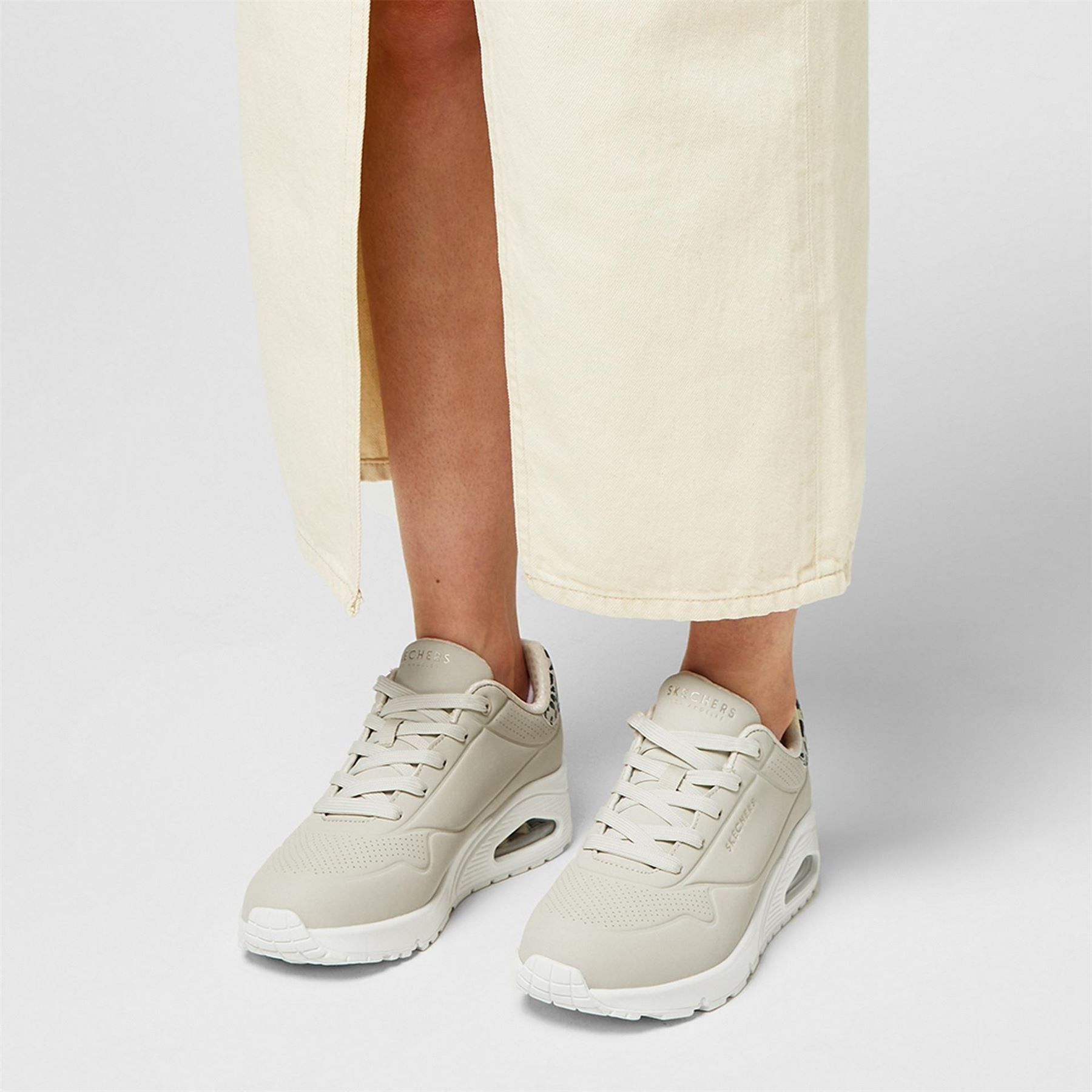Skechers Womens Uno Stand On Air Trainers