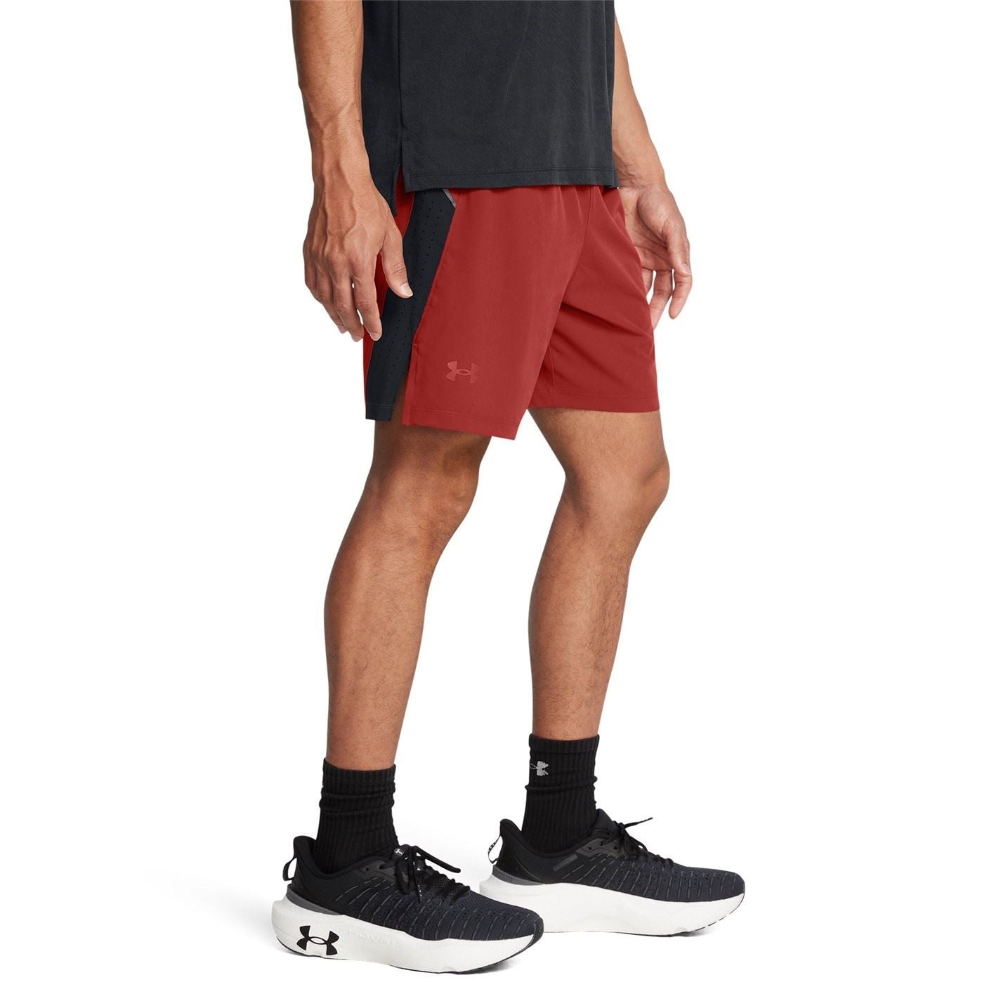 Under Armour Mens Armour Launch Elite 7 Short Running