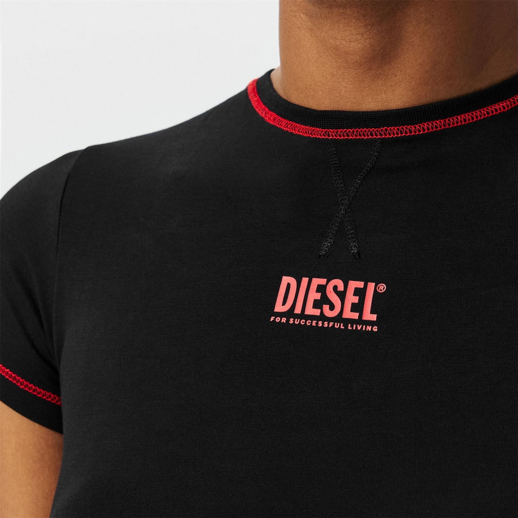 Diesel Maddie Cropped Lettering Slim Fit T-Shirt