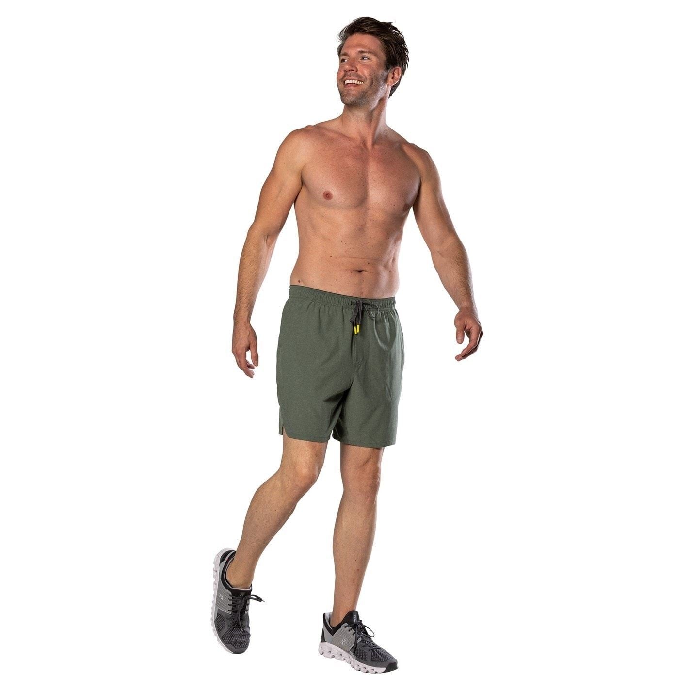 Nathan Essential Bermuda Shorts with Curved Hem