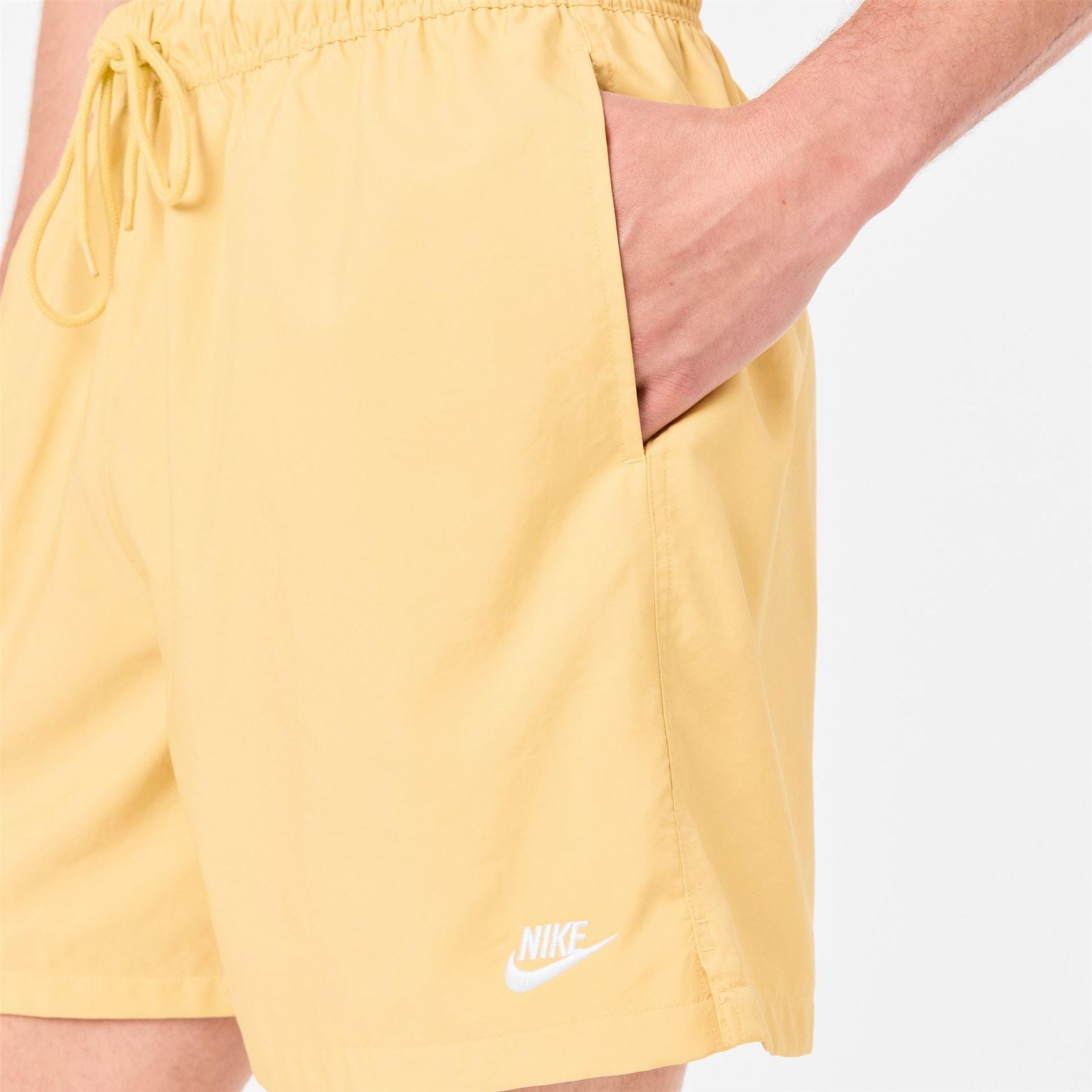 Nike Mens Sportswear Essentials Woven Flow Shorts