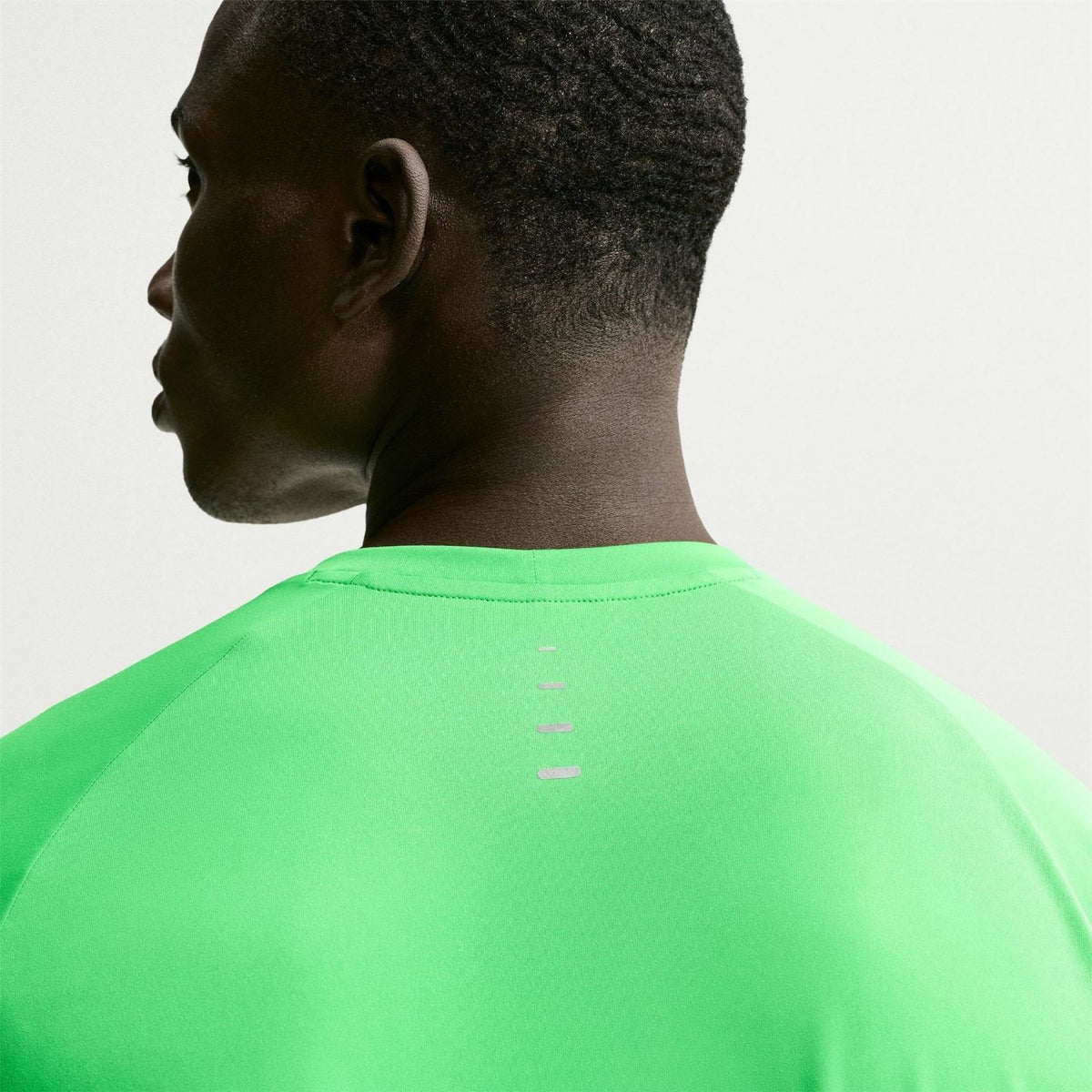 Nike Stride Raglan Short Sleeve Competition T-Shirt