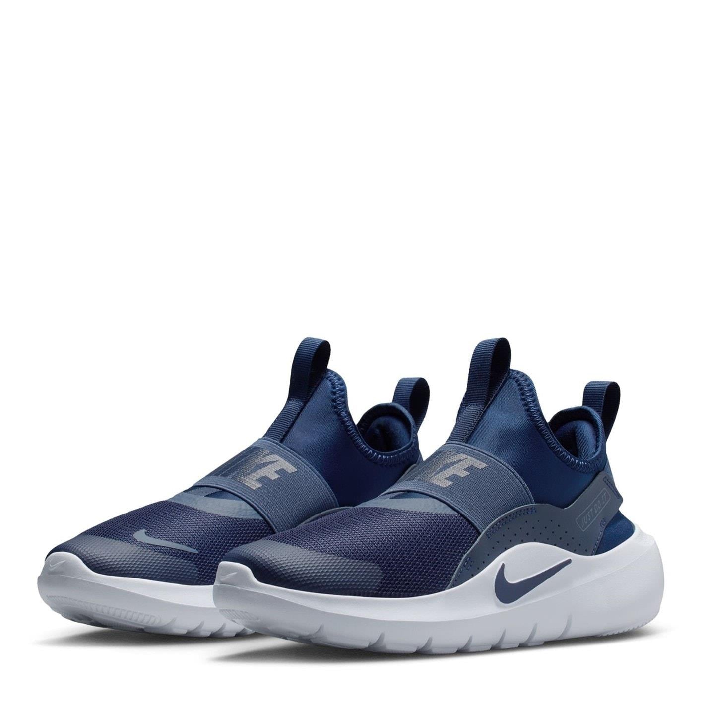 Nike Flex Runner 4 Slip-On Sneakers