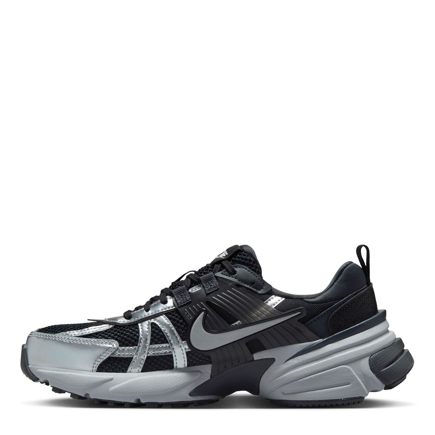 Nike V2K Lace-Up Low Top Sneakers