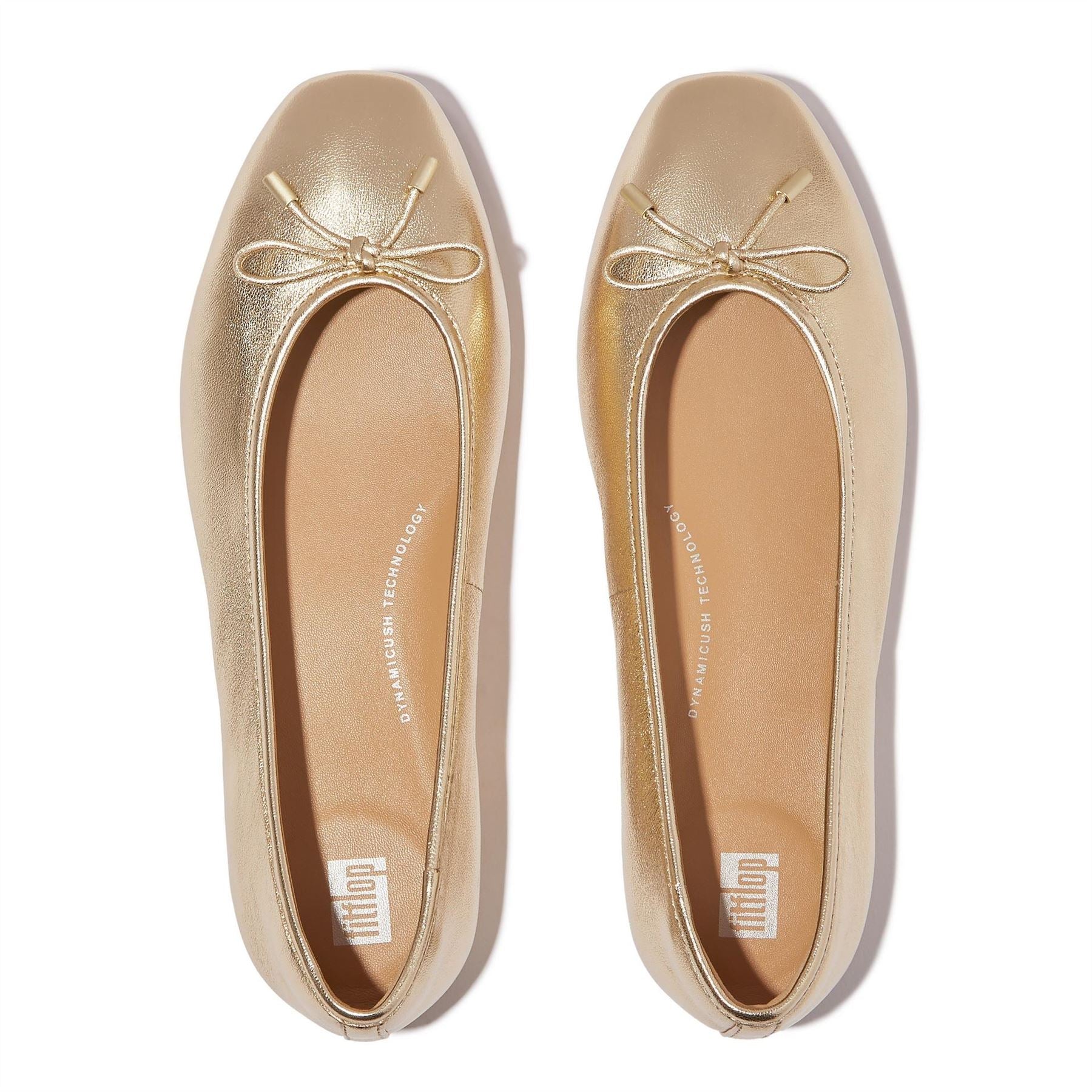 Fitflop Bow Metallic Round Toe Flat Heel Pumps