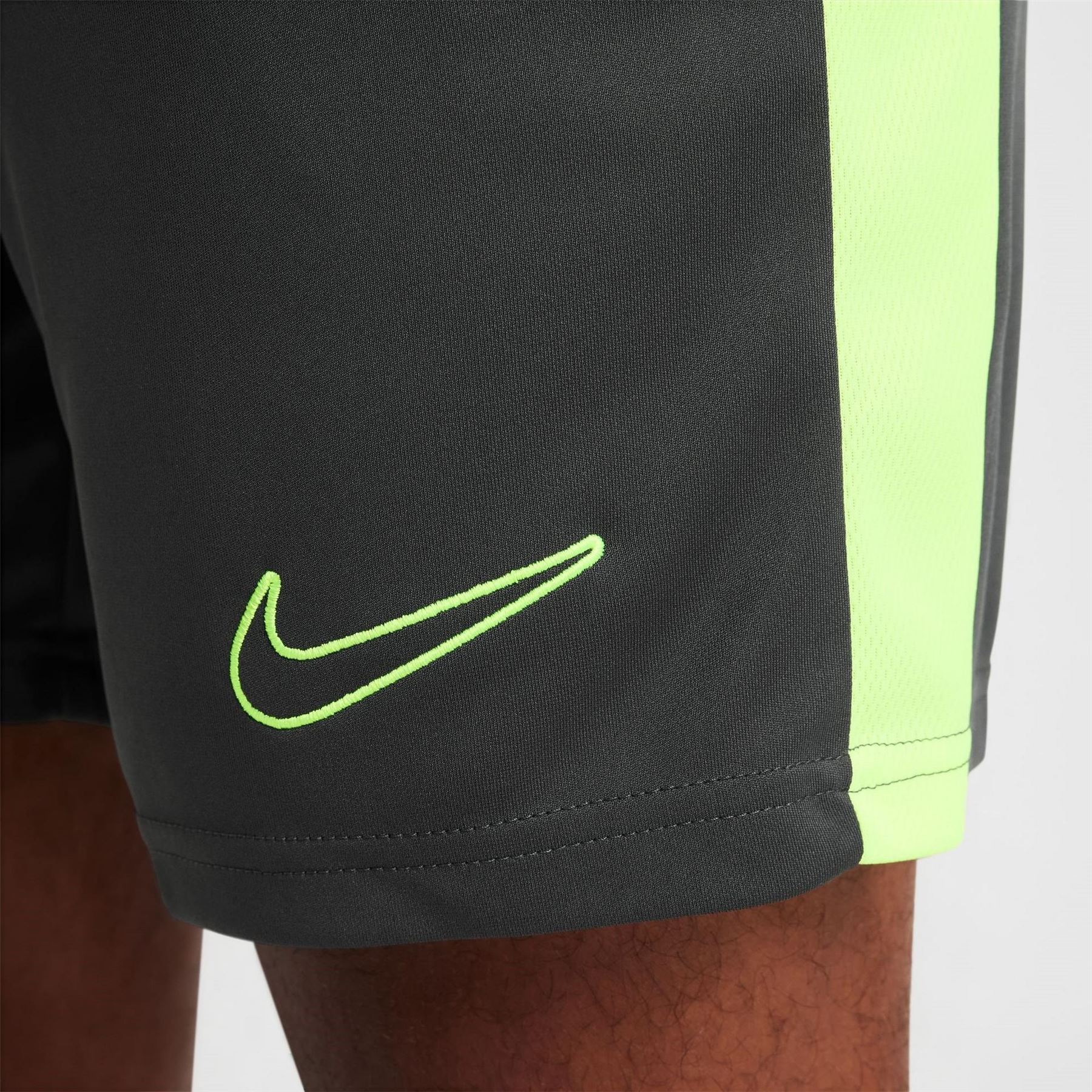 Nike Mens Dri Fit Academy Football Shorts