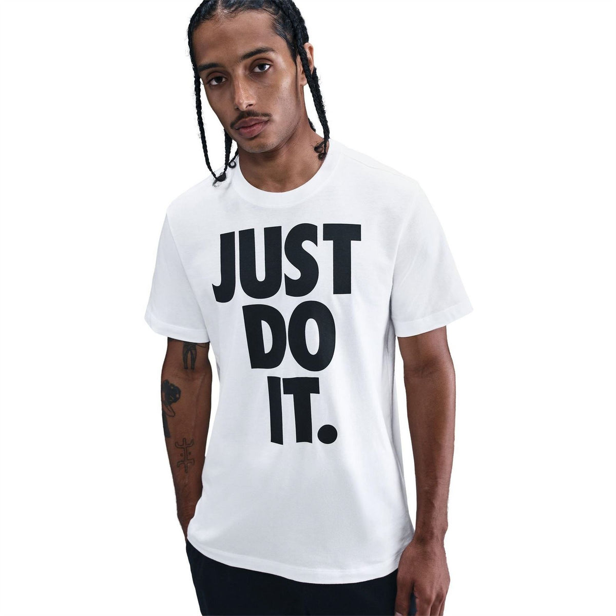 Nike Mens Sportswear Club T-Shirt