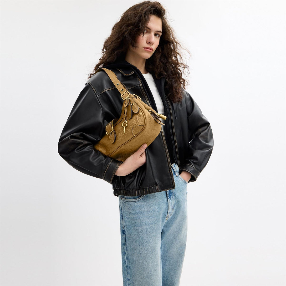 Coach Shoulder Bag