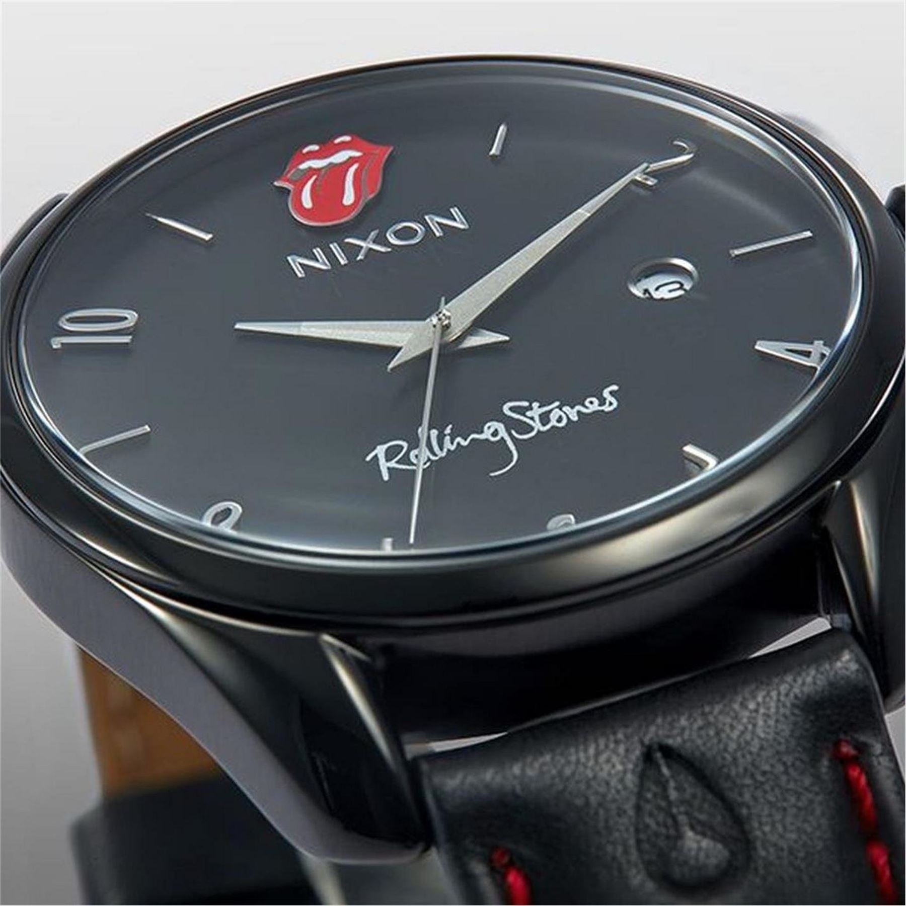 Nixon Analogue Leather Quartz Watch