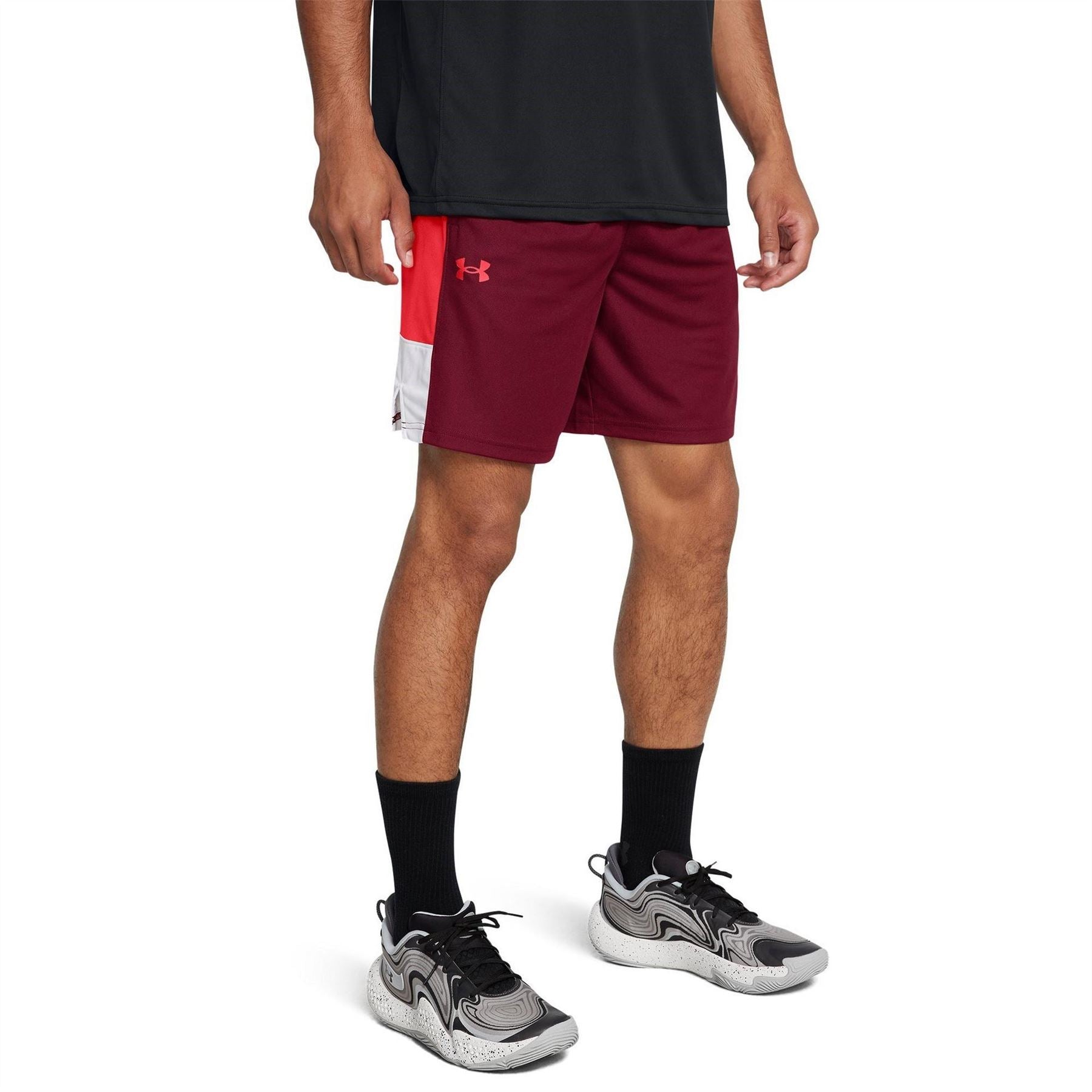 Under Armour Mens Zone 7 Inch Shorts