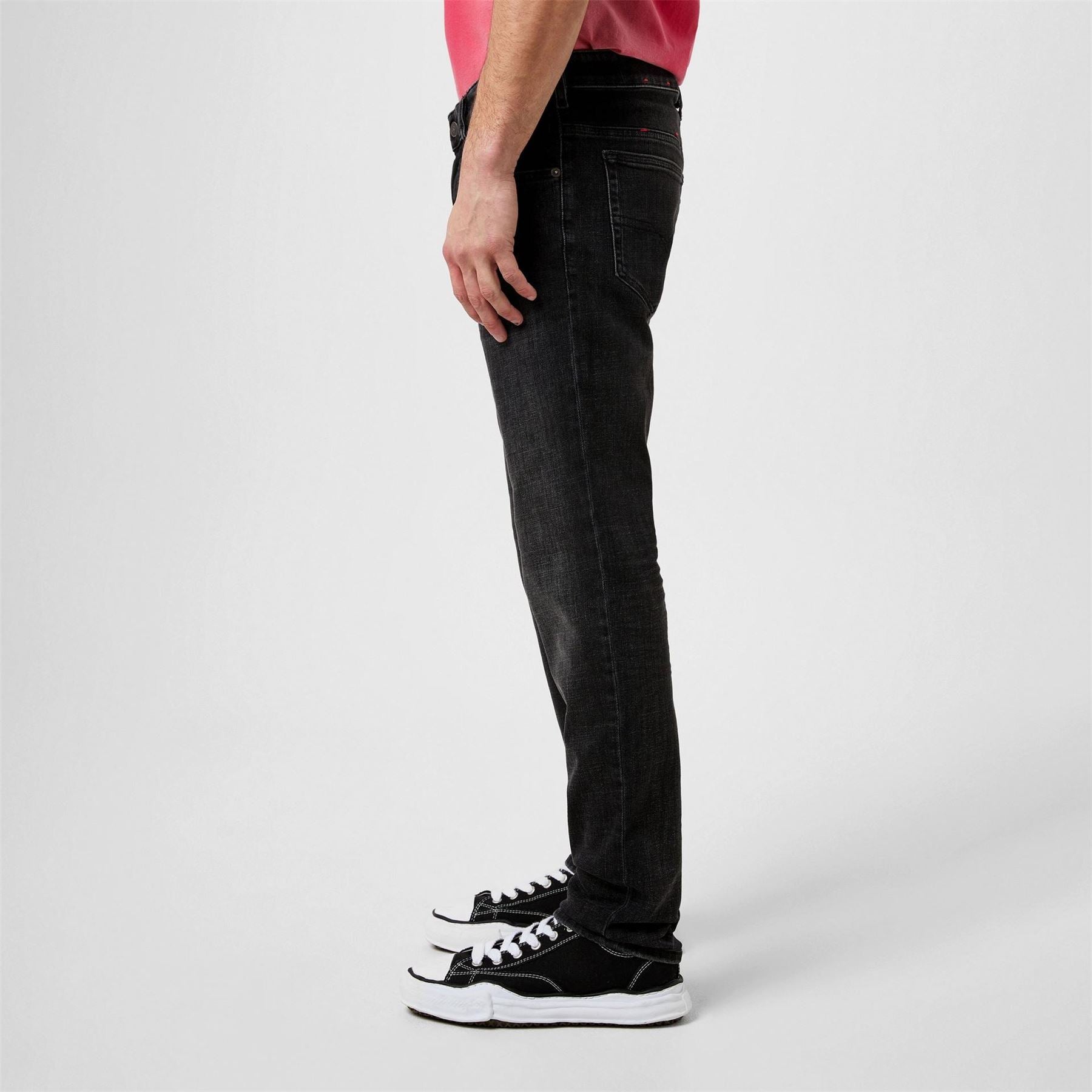 Diesel Yennox Tapered Jeans
