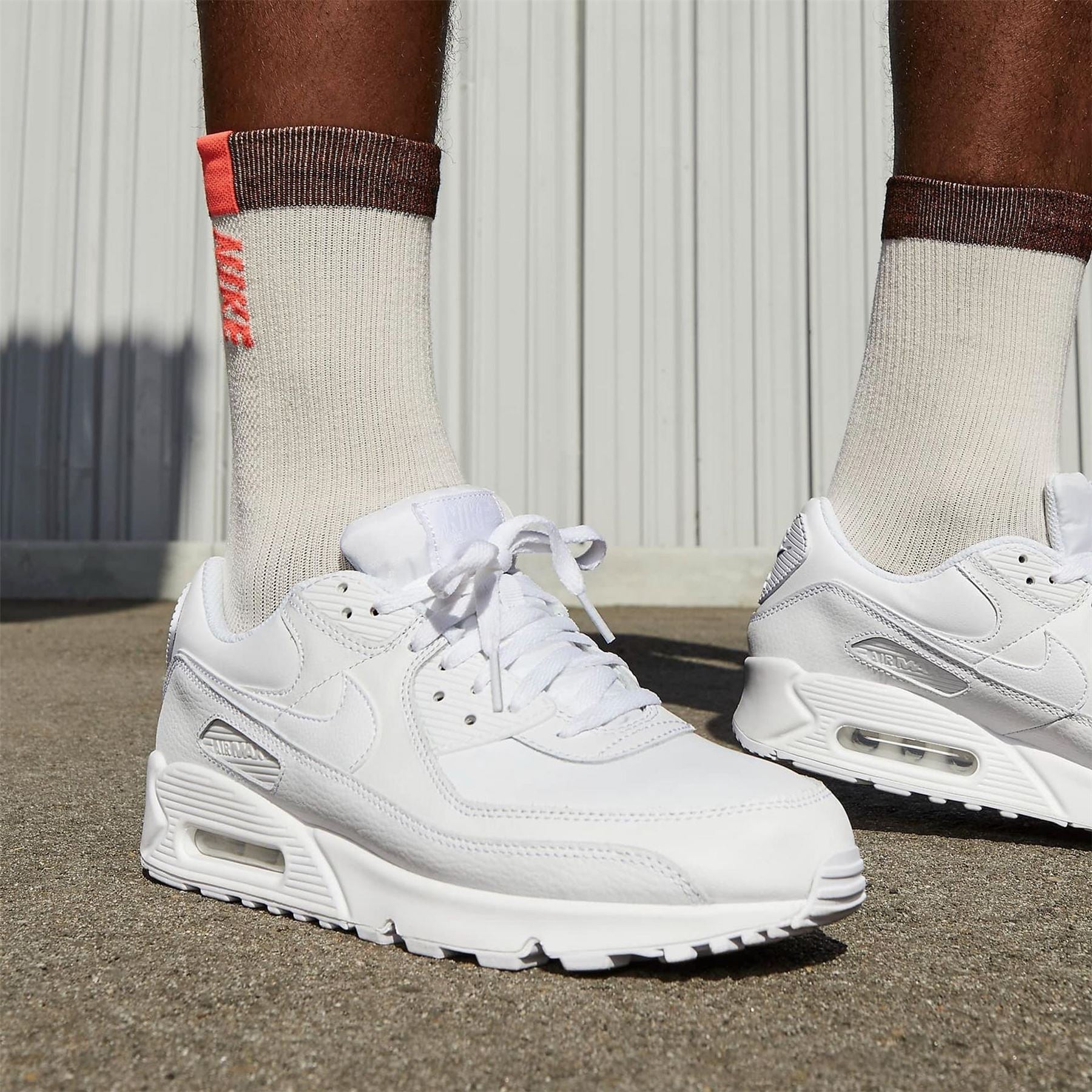 Nike Mens Air Max 90 Trainers
