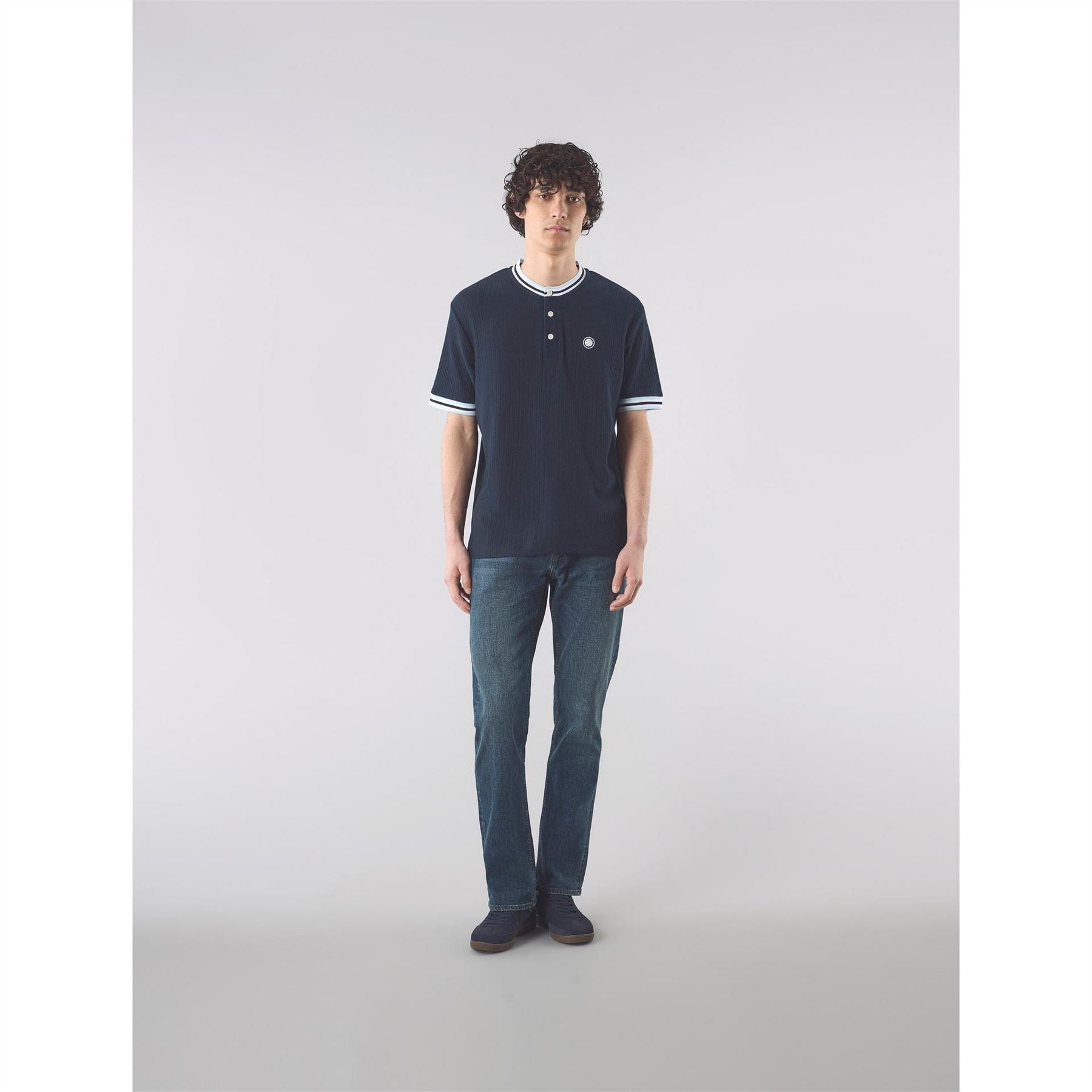 Pretty Green Pg Cressa Grandad Regular Fit T-Shirt
