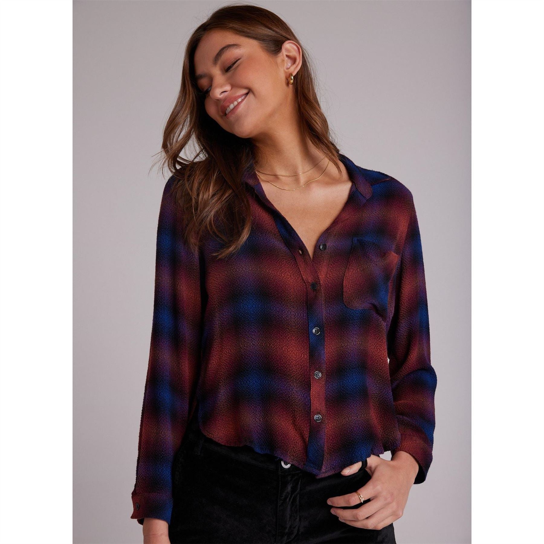 Bella Dahl Long Sleeve Round Hem Plain Shirt