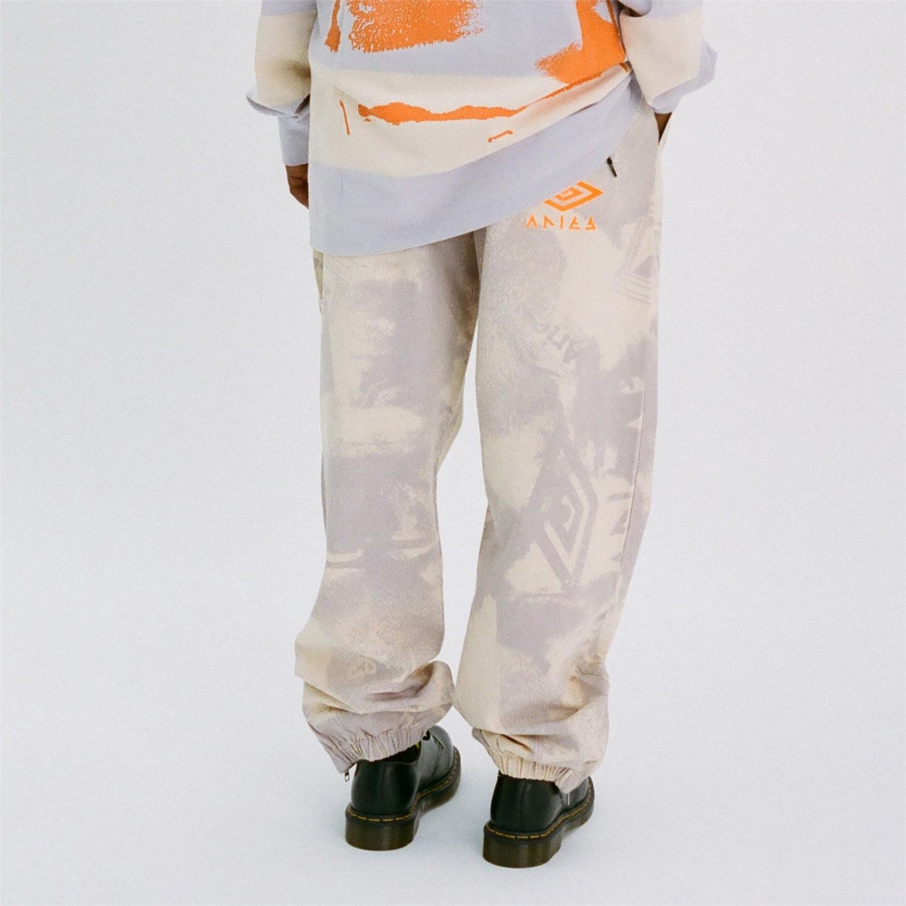 Umbro Aries Closed Hem Woven Tracksuit Joggers