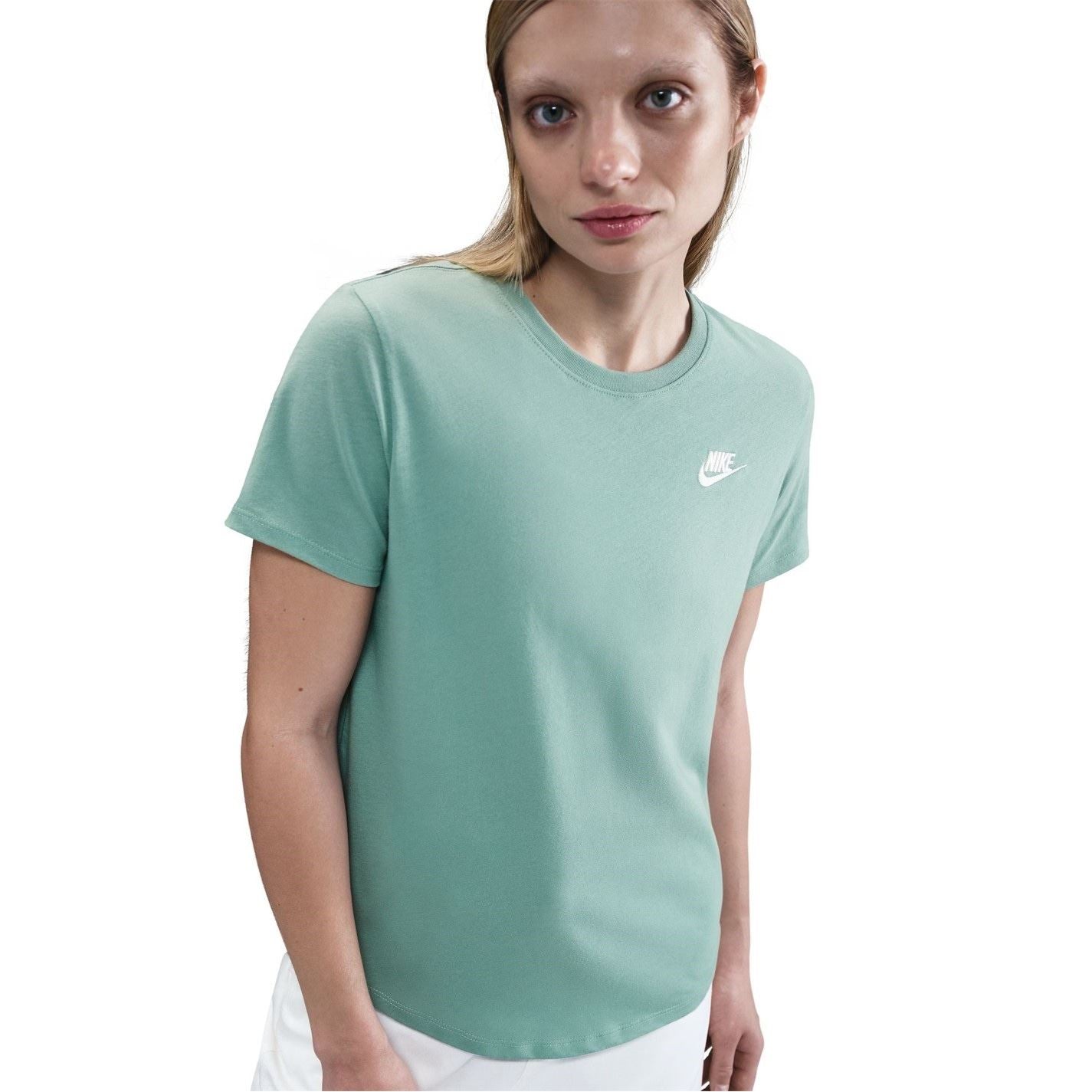 Nike Womens Sportswear Club T-Shirt