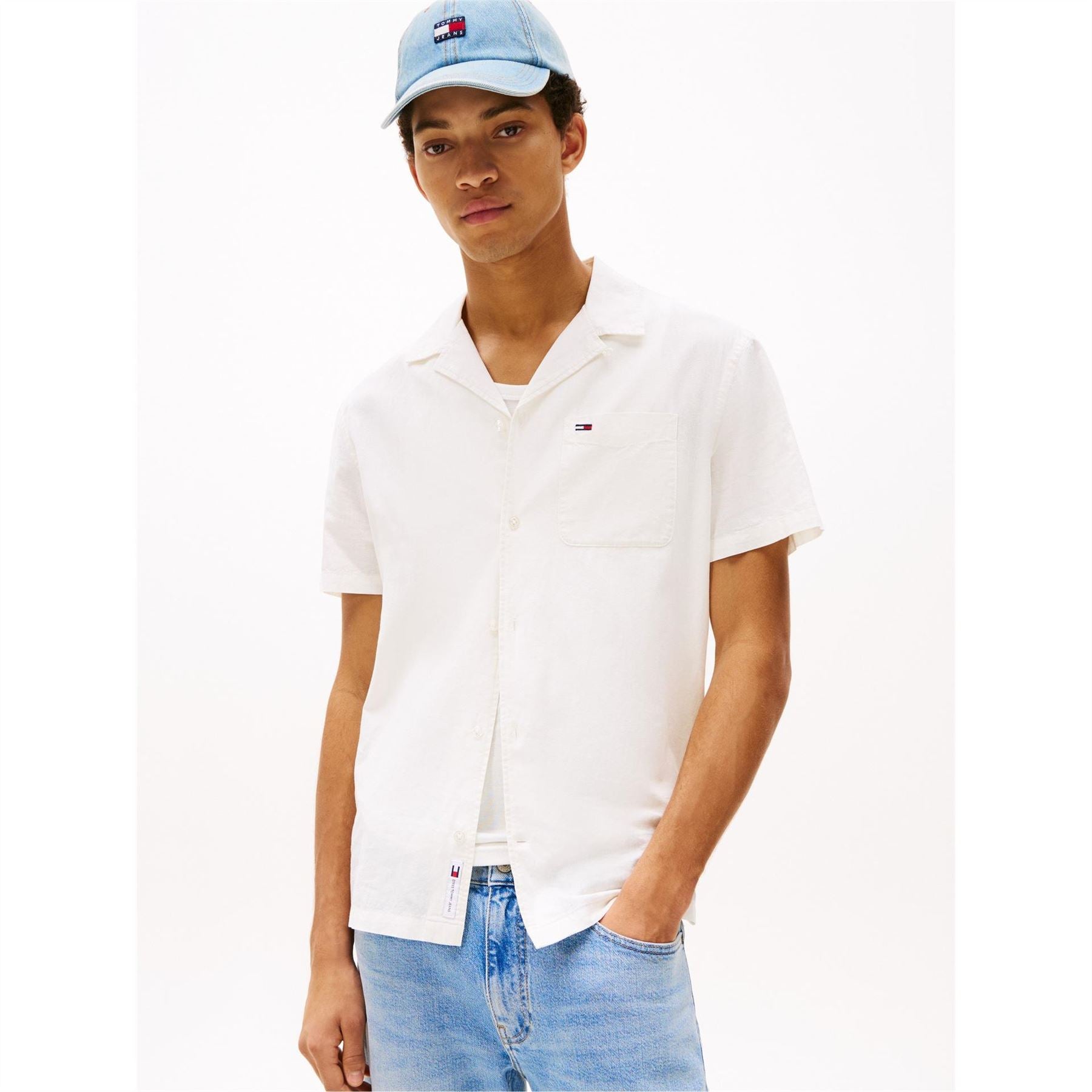 Tommy Jeans Collared Neck Short Sleeve Regular Fit Shirt