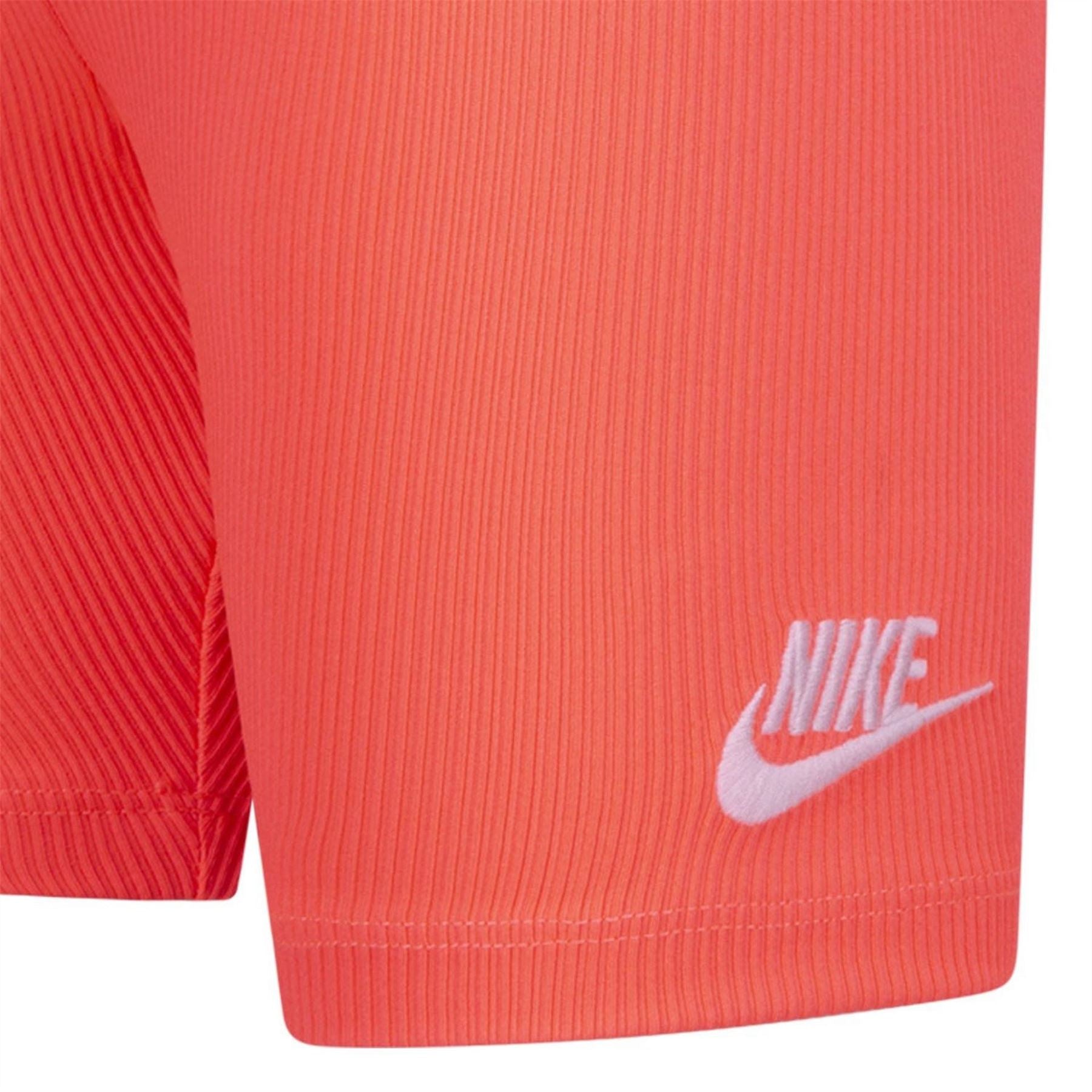 Nike Roll Boxy T-Shirt  And  Shorts Set