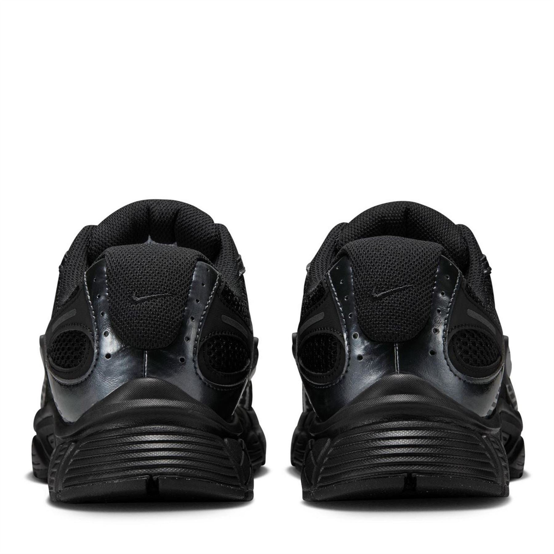 Nike Vomero 5 Running Flat Heel Trainers