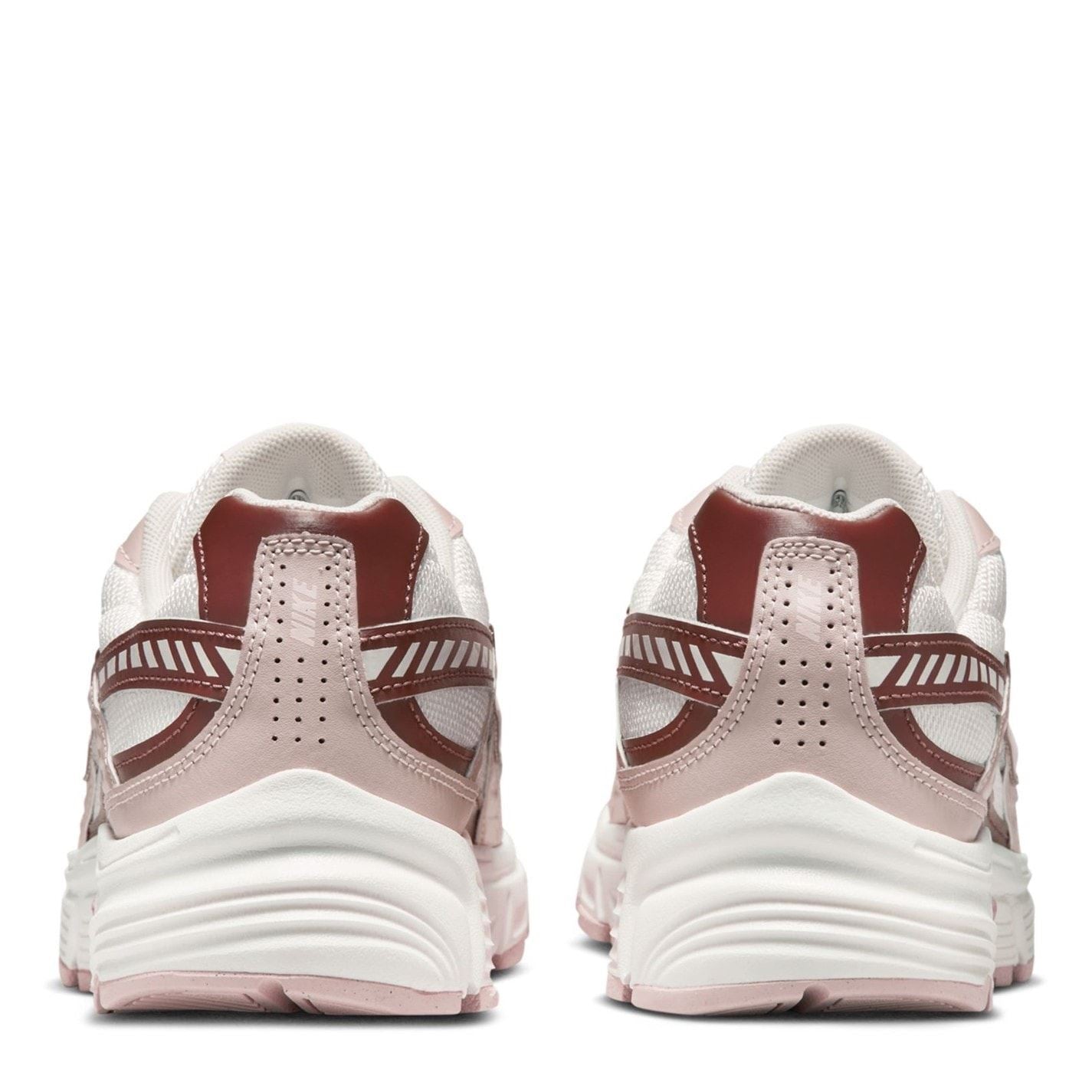 Nike Womens Initiator Running Shoe