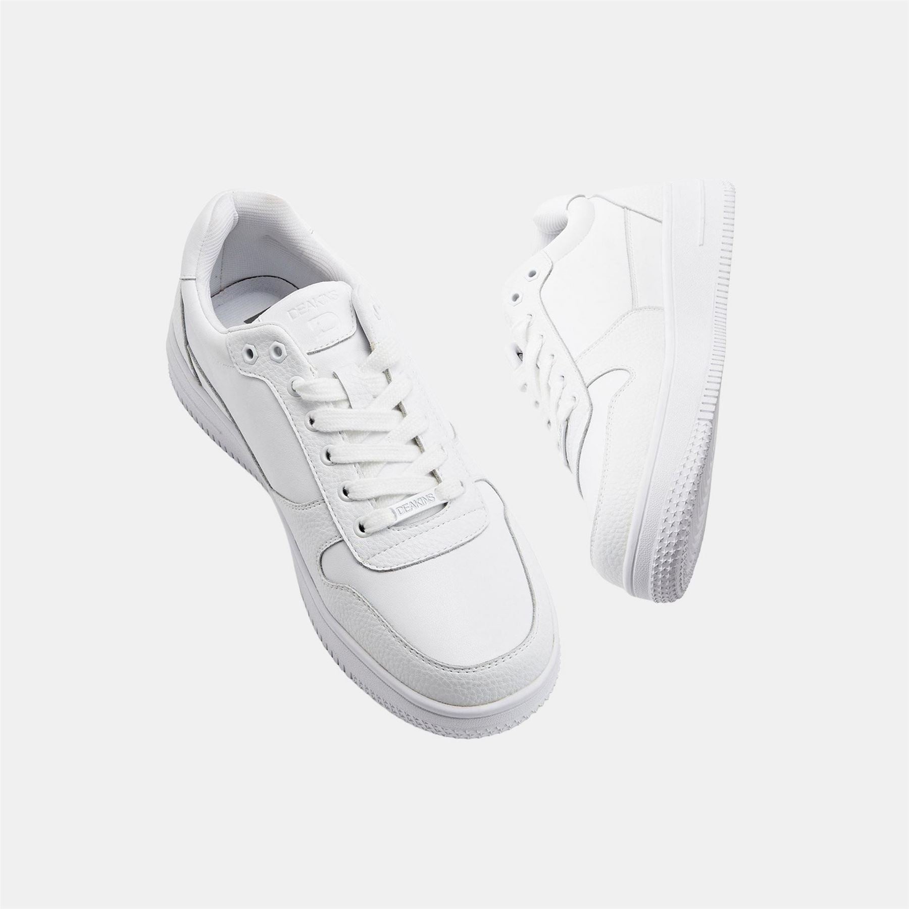 Nicholas Deakins Maverick