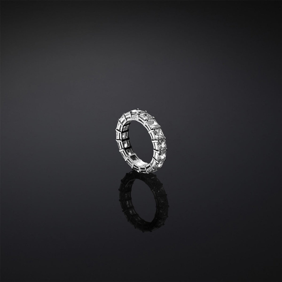 Chiara Ferragni Crystal Band Ring