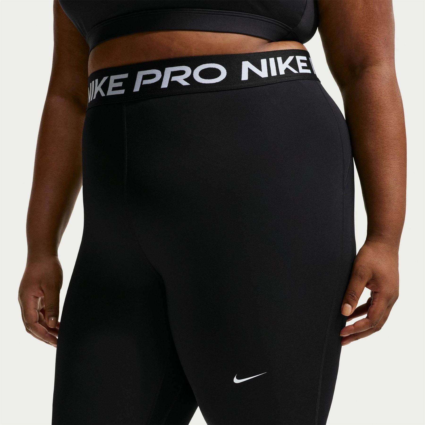 Nike Womens Pro 365