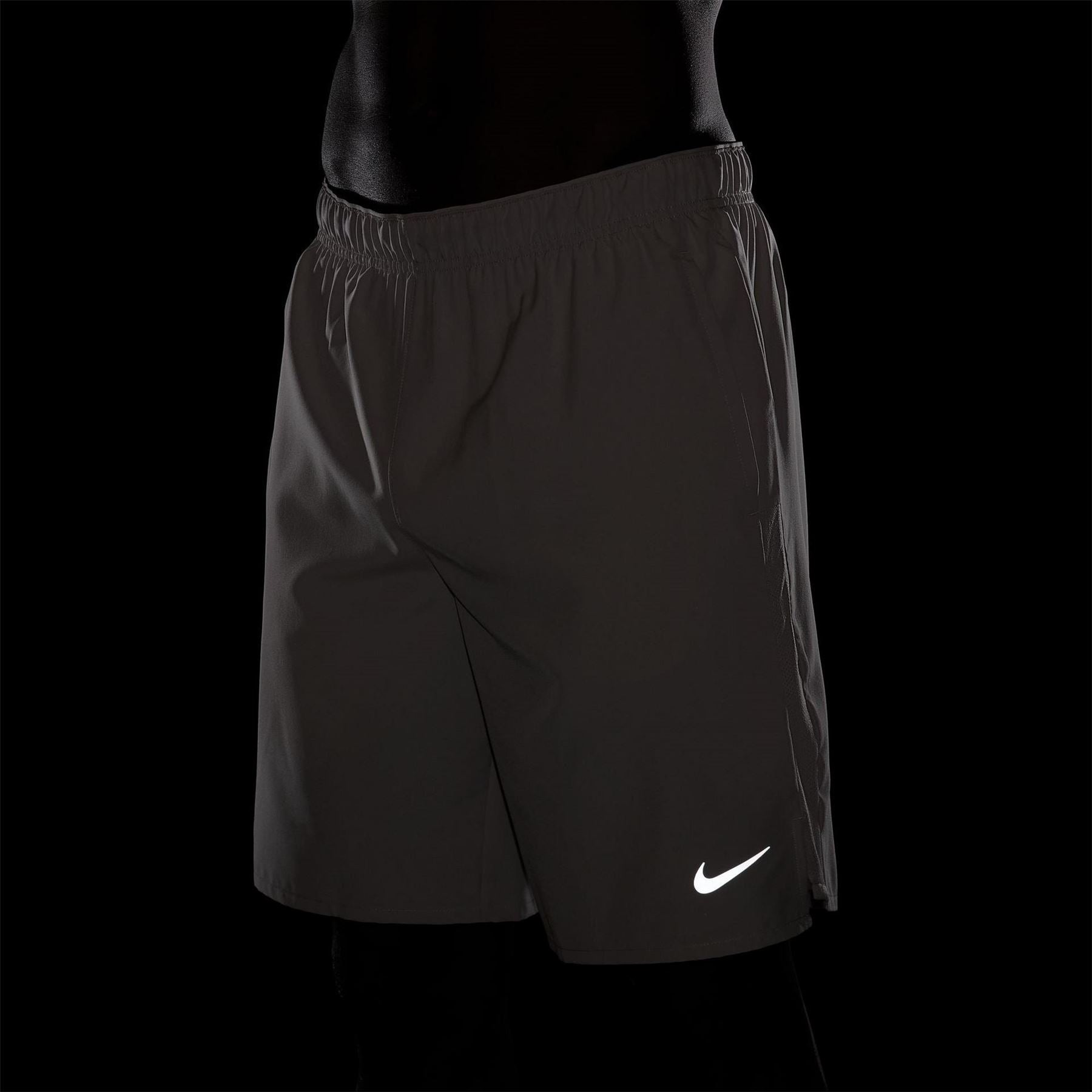 Nike Mens Dri Fit Challenger 9 Unlined Versatile Shorts