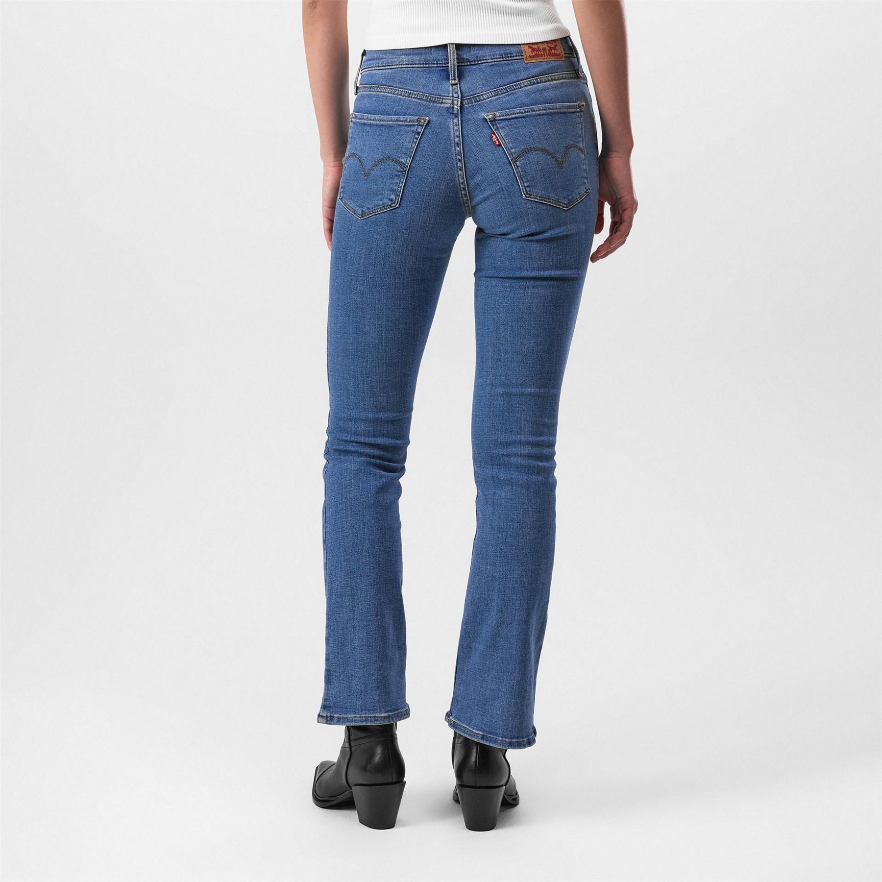 Levis Shaping Bootcut Jeans