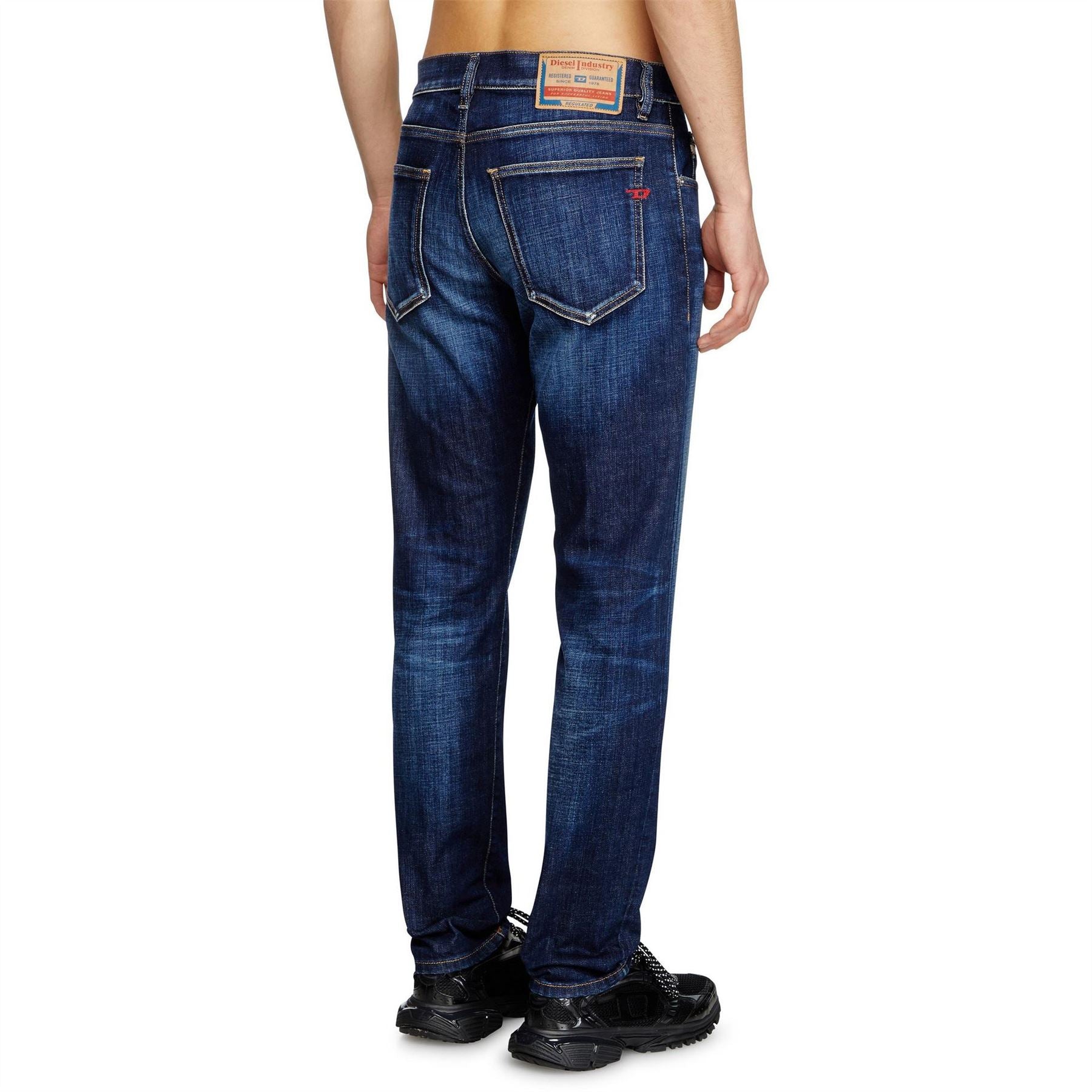 Diesel 2019 D Strukt