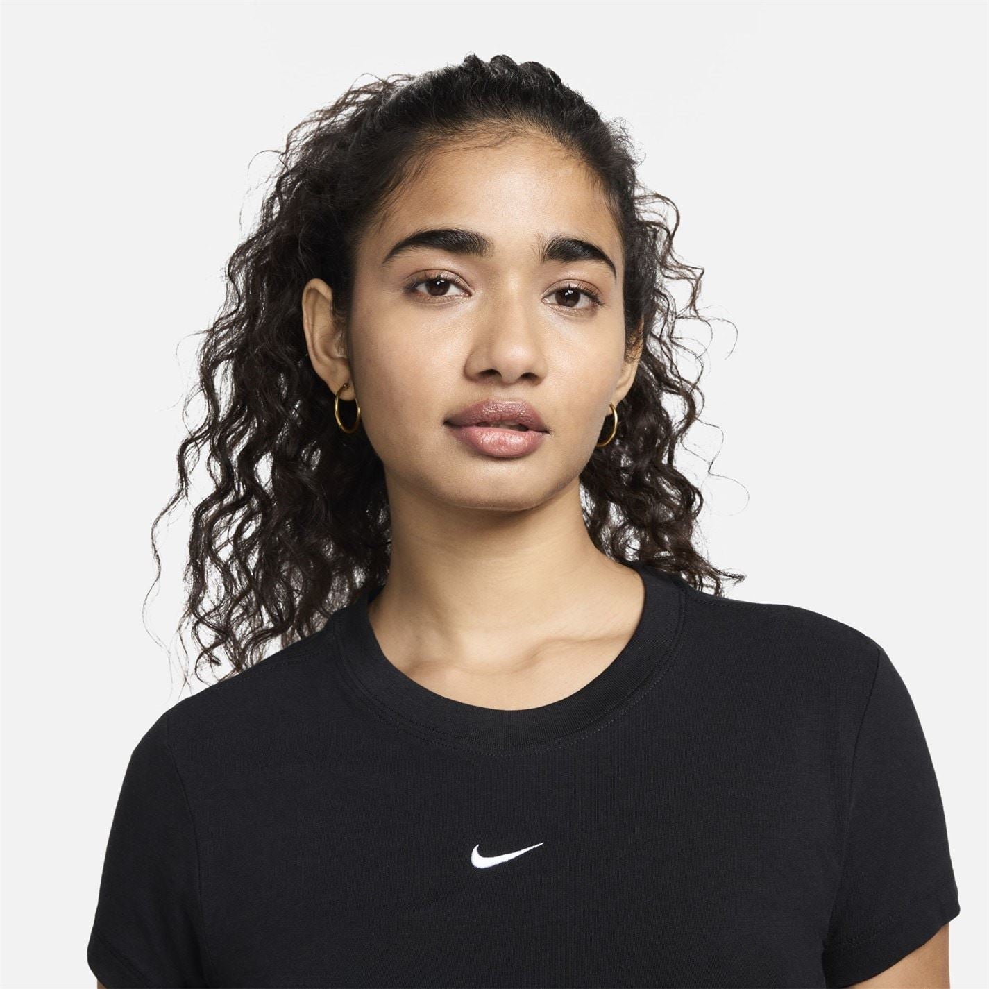 Nike Womens Sportswear Chill Knit T-Shirt