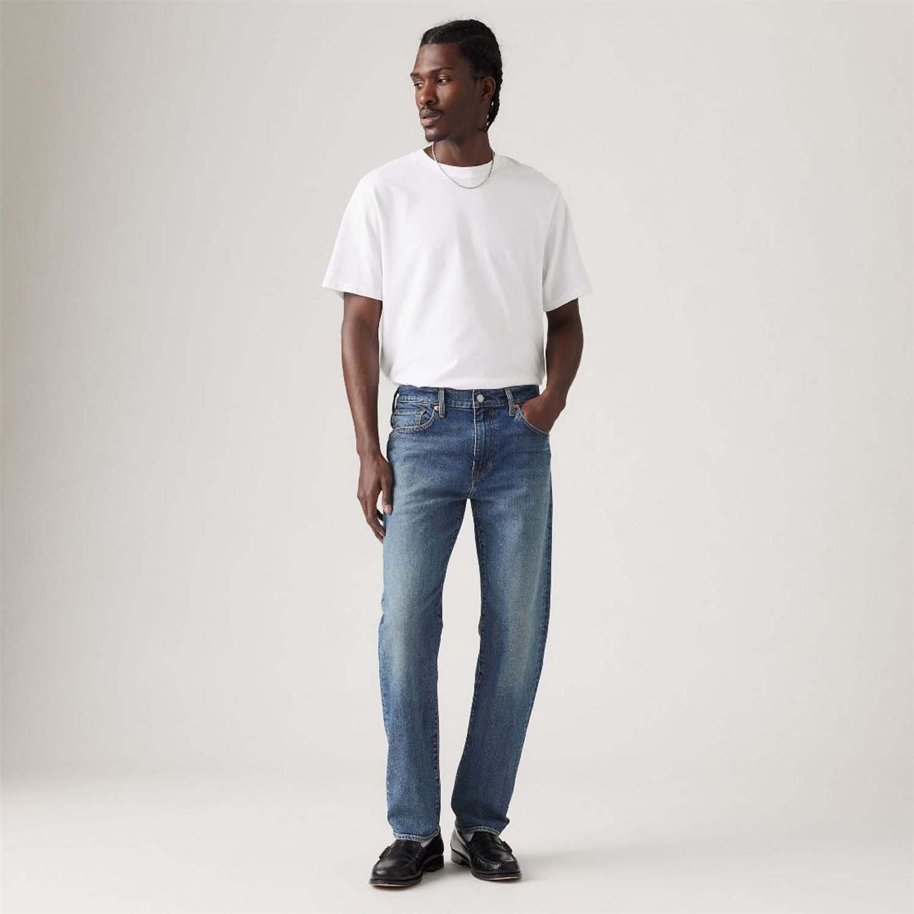 Levis 502 Taper Jeans