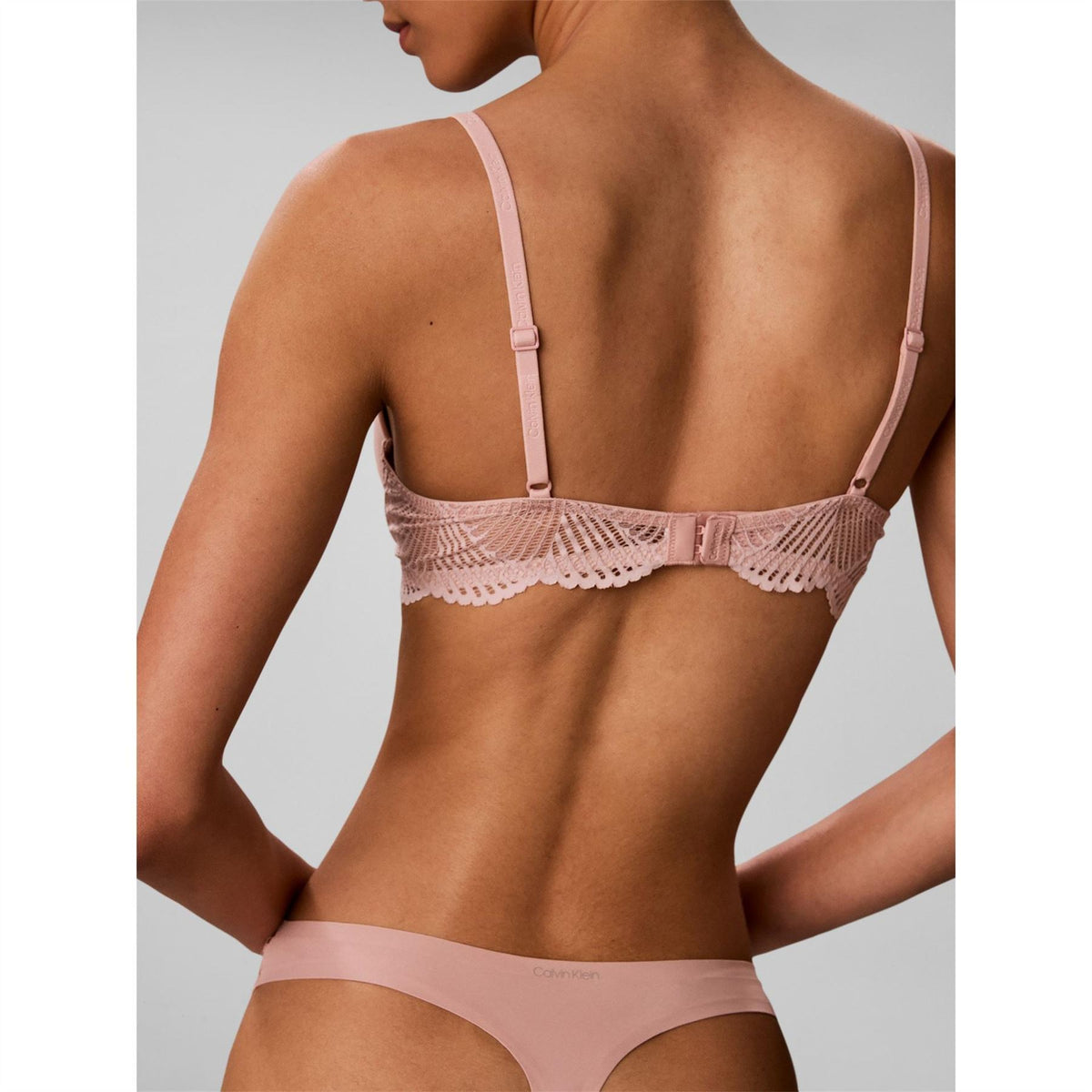 Calvin Klein Perf Fit Lace T Thong Brief