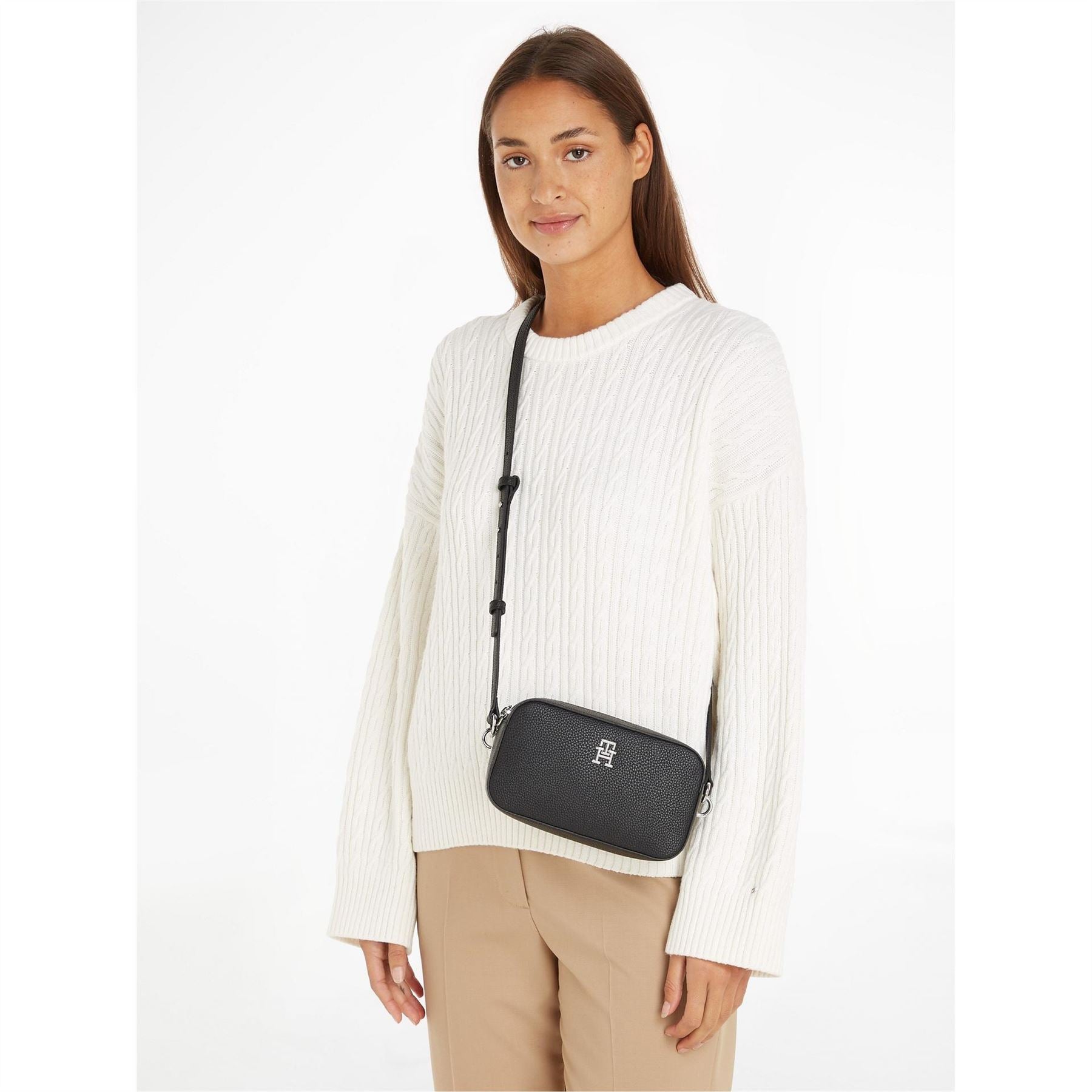 Tommy Hilfiger Emblem Camera Bag