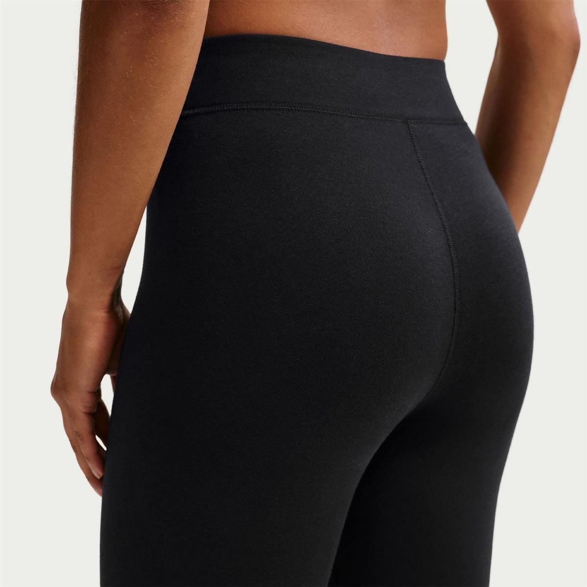 Nike Womens Sportswear Classic High Waisted 7 8 Leggings