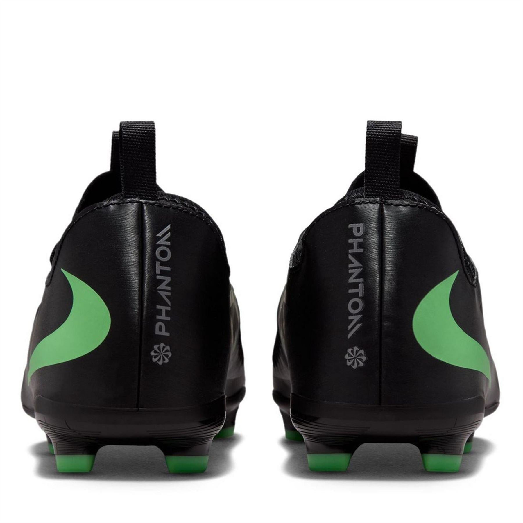 Nike Phantom 6 Academy Low Juniors Firm Ground Football Boots