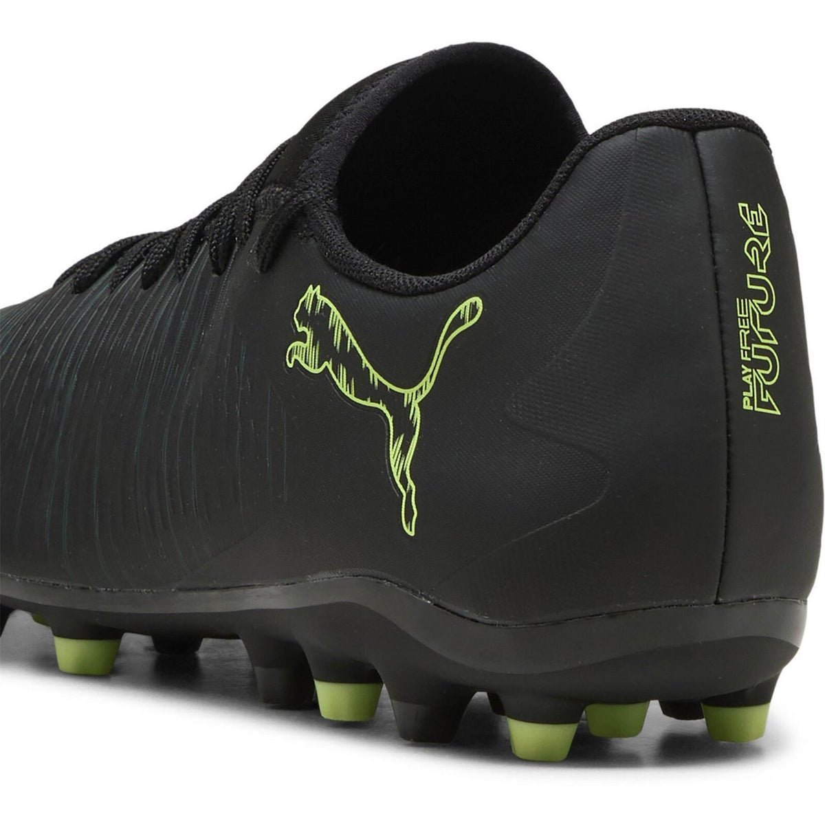Puma Future 8 Play Mg Firm Ground Football Boots