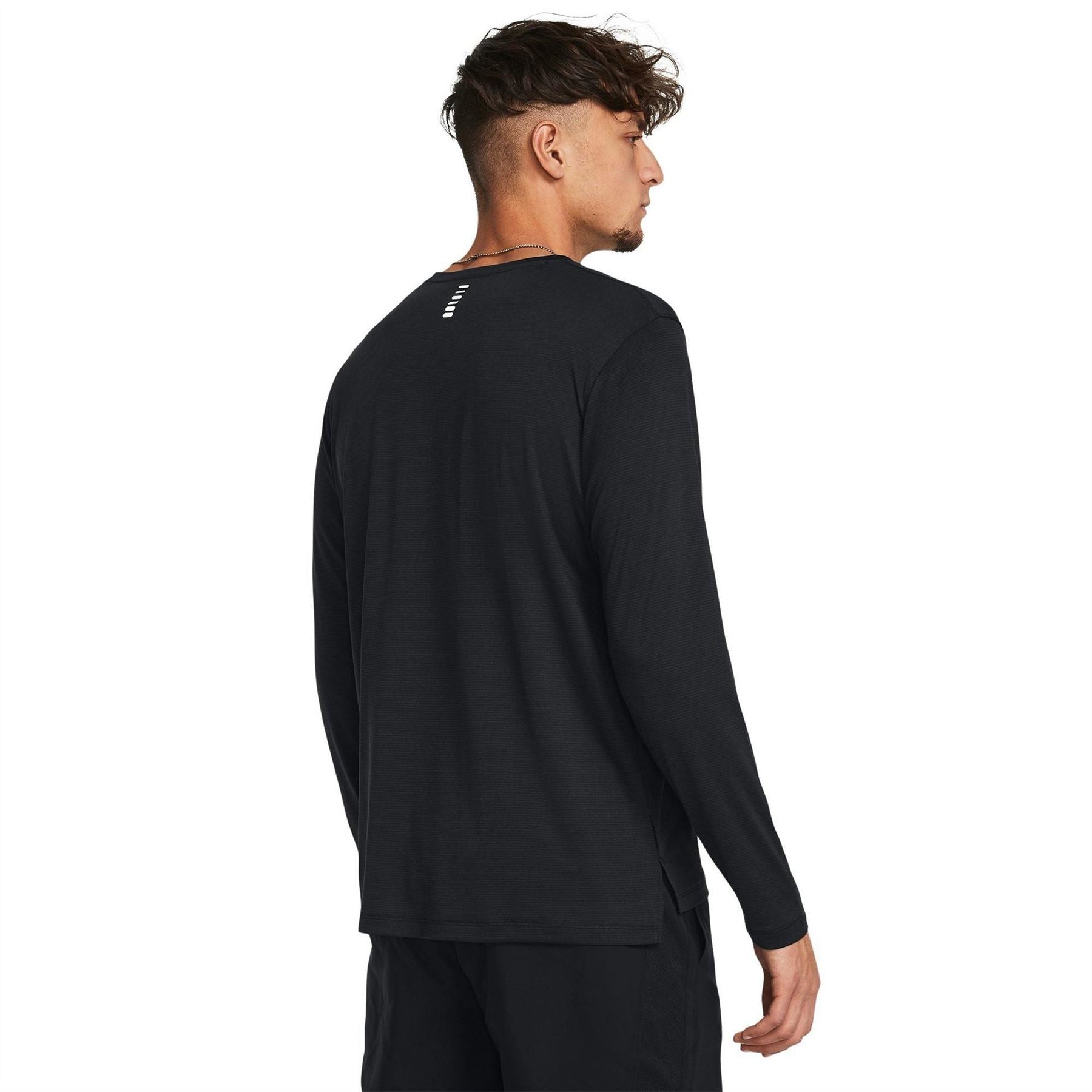 Under Armour Launch Crew Neck Regular Fit Long Sleeve T-Shirt