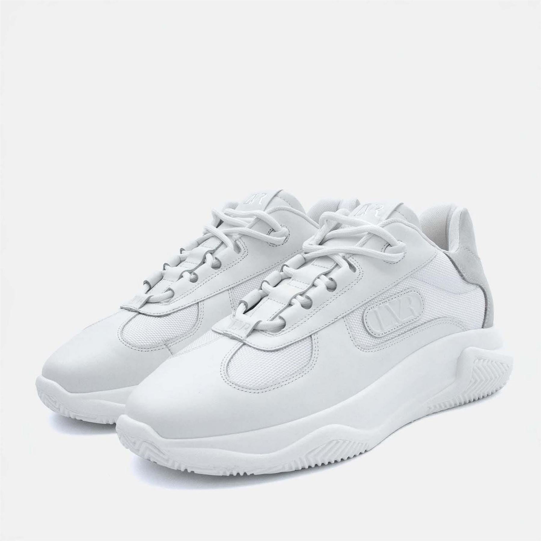 Lavair 2.0 Trainers